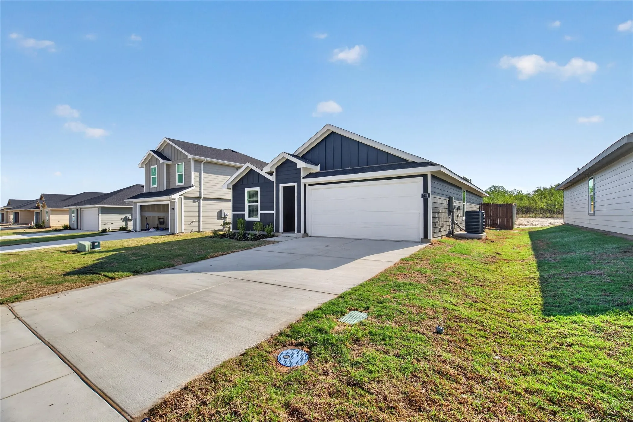 Single Family Residence For Rent in Palo Pinto County , 129 Mach Way, Mineral Wells, Texas 76067, 4 Bedroom, 2 Bathroom, 2 Garage spaces, 1,471 Sqft, built in 2026, mls#21399458, Real Estate Agent in Mineral Wells, Homes For Rent in Palo Pinto county, Homes For Rent in Mineral Wells, Realtor in Mineral Wells Texas, Real Estate Brokerage Independent Realty Texas, Luminita Cordes Realtor