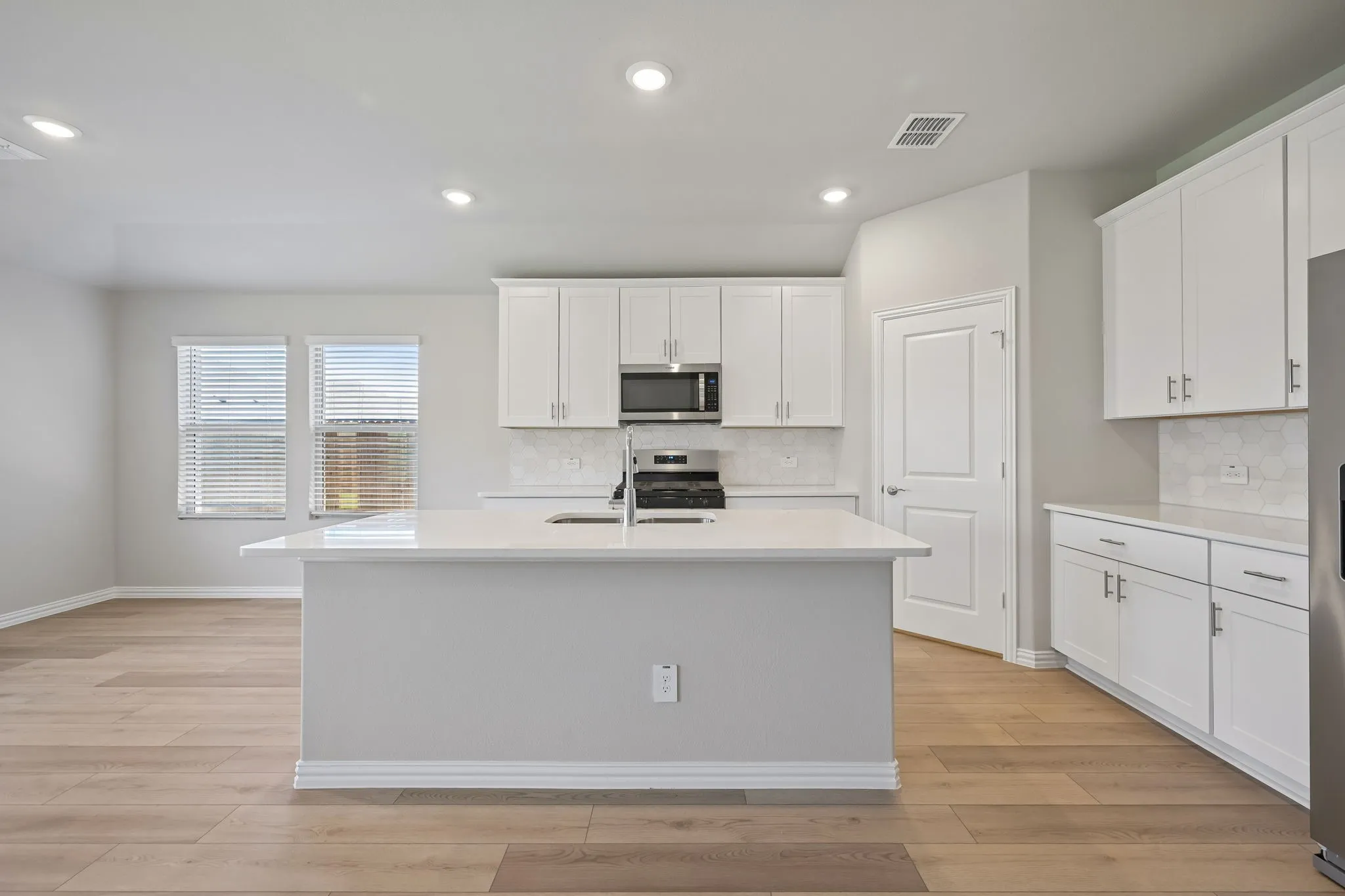 Single Family Residence For Sale in Collin County , 1112 Morrell Drive, Princeton, Texas 75071, 4 Bedroom, 3 Bathroom, 2 Garage spaces, 2,260 Sqft, built in 2026, mls#21399532, Real Estate Agent in Princeton, Homes For Sale in Collin county, Homes For Sale in Princeton, Realtor in Princeton Texas, Real Estate Brokerage Independent Realty Texas, Luminita Cordes Realtor