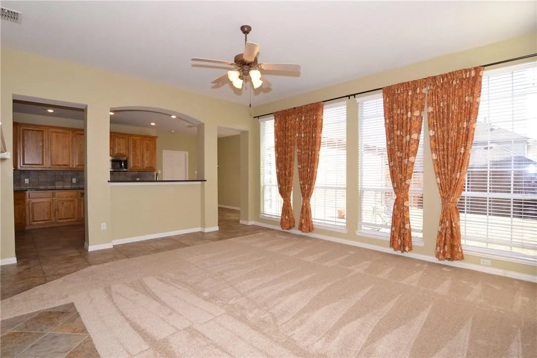 Single Family Residence For Rent in Collin County , 6386 Shadywood Drive, Frisco, Texas 75035, 4 Bedroom, 4 Bathroom, 2 Garage spaces, 2,936 Sqft, built in 2002, mls#21401110, Real Estate Agent in Frisco, Homes For Rent in Collin county, Homes For Rent in Frisco, Realtor in Frisco Texas, Real Estate Brokerage Independent Realty Texas, Luminita Cordes Realtor