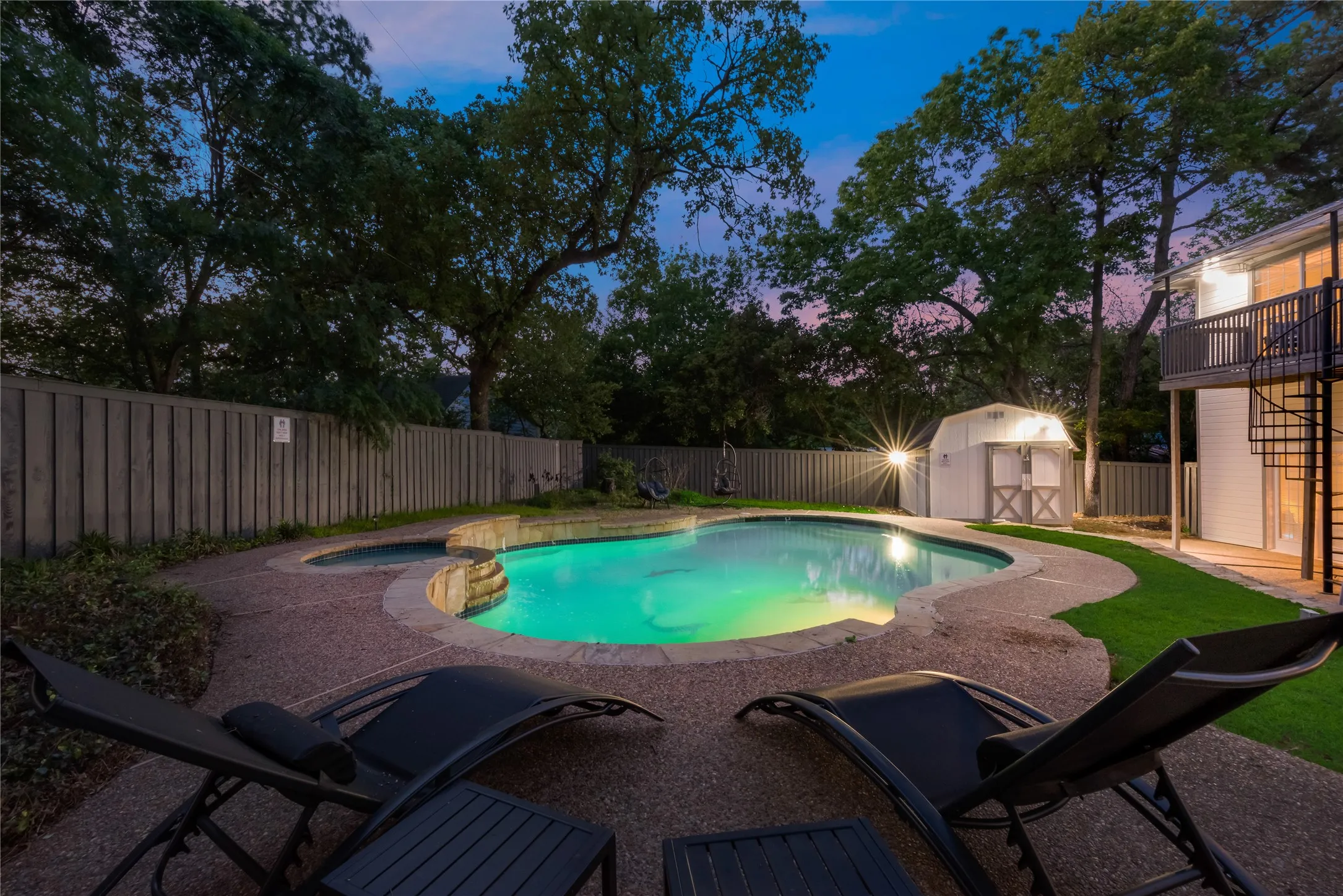 Single Family Residence For Sale in Denton County , 1206 Kendolph Drive, Denton, Texas 76205, 5 Bedroom, 3 Bathroom, 2 Garage spaces, 2,960 Sqft, built in 1994, mls#21399190, Real Estate Agent in Denton, Homes For Sale in Denton county, Homes For Sale in Denton, Realtor in Denton Texas, Real Estate Brokerage Independent Realty Texas, Luminita Cordes Realtor