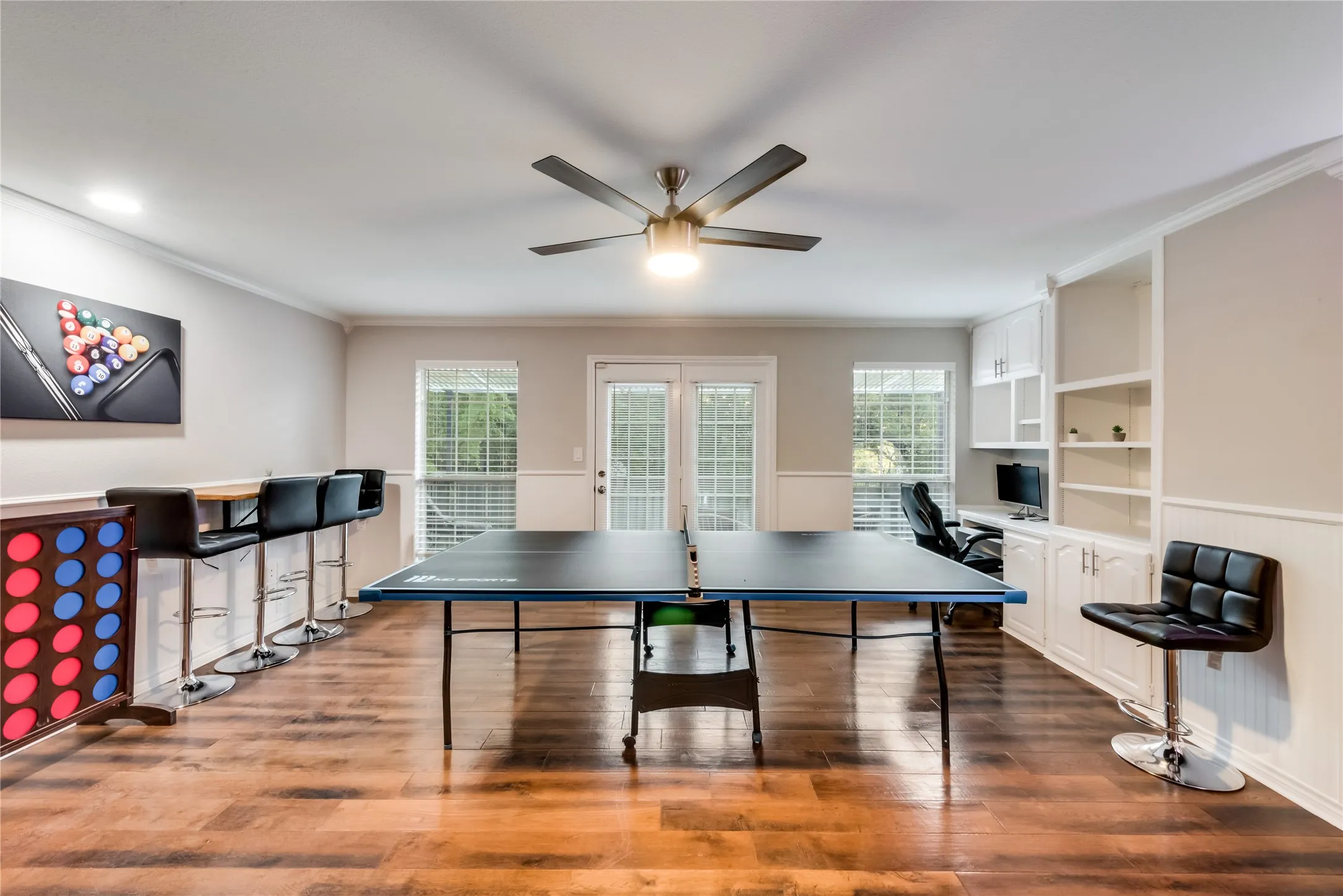 Single Family Residence For Sale in Denton County , 1206 Kendolph Drive, Denton, Texas 76205, 5 Bedroom, 3 Bathroom, 2 Garage spaces, 2,960 Sqft, built in 1994, mls#21399190, Real Estate Agent in Denton, Homes For Sale in Denton county, Homes For Sale in Denton, Realtor in Denton Texas, Real Estate Brokerage Independent Realty Texas, Luminita Cordes Realtor