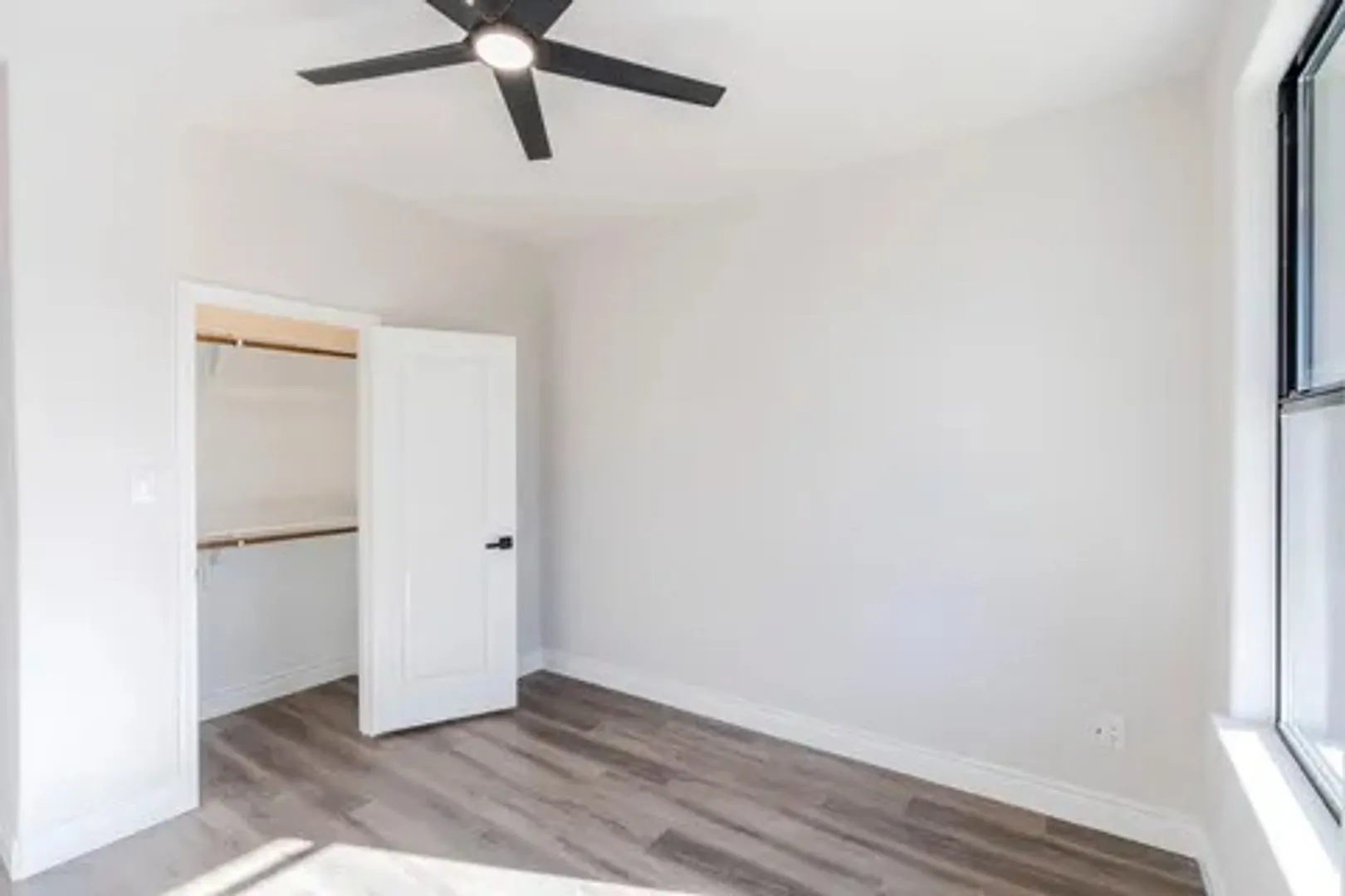 Single Family Residence For Rent in Hood County , 5713 Stonegate Circle, Granbury, Texas 76048, 4 Bedroom, 2 Bathroom, 2 Garage spaces, 1,709 Sqft, built in 2025, mls#21400584, Real Estate Agent in Granbury, Homes For Rent in Hood county, Homes For Rent in Granbury, Realtor in Granbury Texas, Real Estate Brokerage Independent Realty Texas, Luminita Cordes Realtor