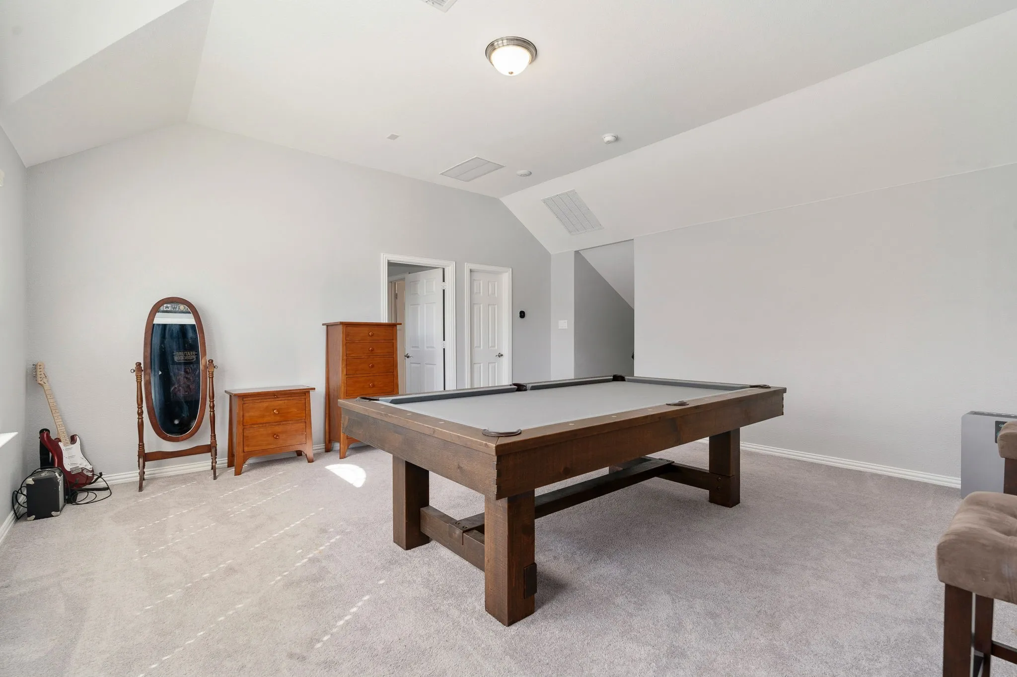 Single Family Residence For Sale in Tarrant County , 1705 Stags Leap Trail, Kennedale, Texas 76060, 4 Bedroom, 4 Bathroom, 2 Garage spaces, 3,394 Sqft, built in 2018, mls#21400856, Real Estate Agent in Kennedale, Homes For Sale in Tarrant county, Homes For Sale in Kennedale, Realtor in Kennedale Texas, Real Estate Brokerage Independent Realty Texas, Luminita Cordes Realtor