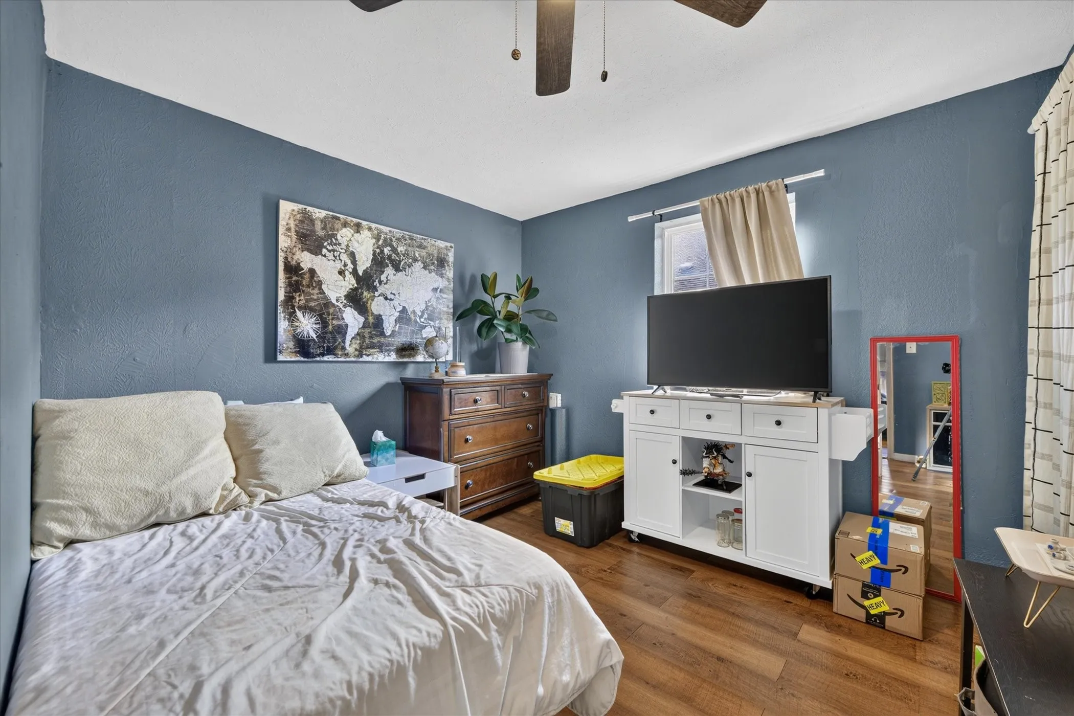 Single Family Residence For Sale in Tarrant County , 1714 Bessie Street, Fort Worth, Texas 76104, 3 Bedroom, 1 Bathroom, Garage spaces, 1,218 Sqft, built in 1925, mls#21400160, Real Estate Agent in Fort Worth, Homes For Sale in Tarrant county, Homes For Sale in Fort Worth, Realtor in Fort Worth Texas, Real Estate Brokerage Independent Realty Texas, Luminita Cordes Realtor