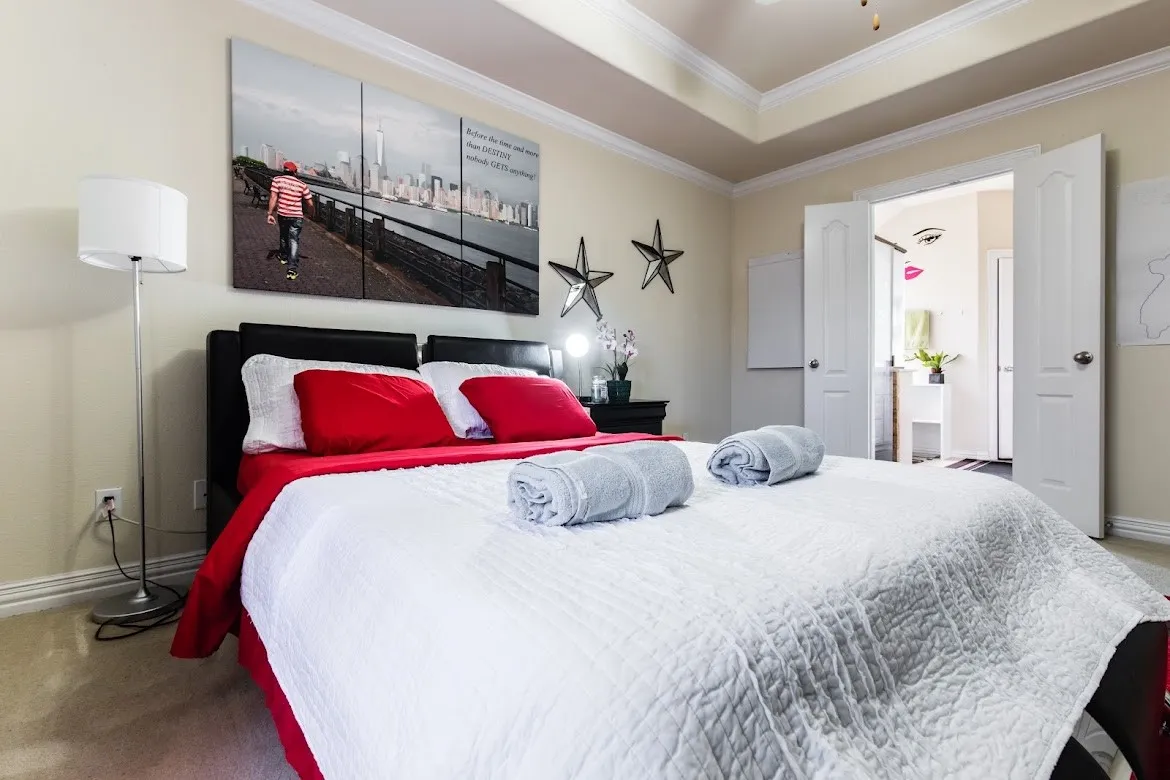 Single Family Residence For Sale in Dallas County , 1800 Jordan Court, Irving, Texas 75061, 3 Bedroom, 2 Bathroom, 2 Garage spaces, 1,465 Sqft, built in 2011, mls#21401117, Real Estate Agent in Irving, Homes For Sale in Dallas county, Homes For Sale in Irving, Realtor in Irving Texas, Real Estate Brokerage Independent Realty Texas, Luminita Cordes Realtor