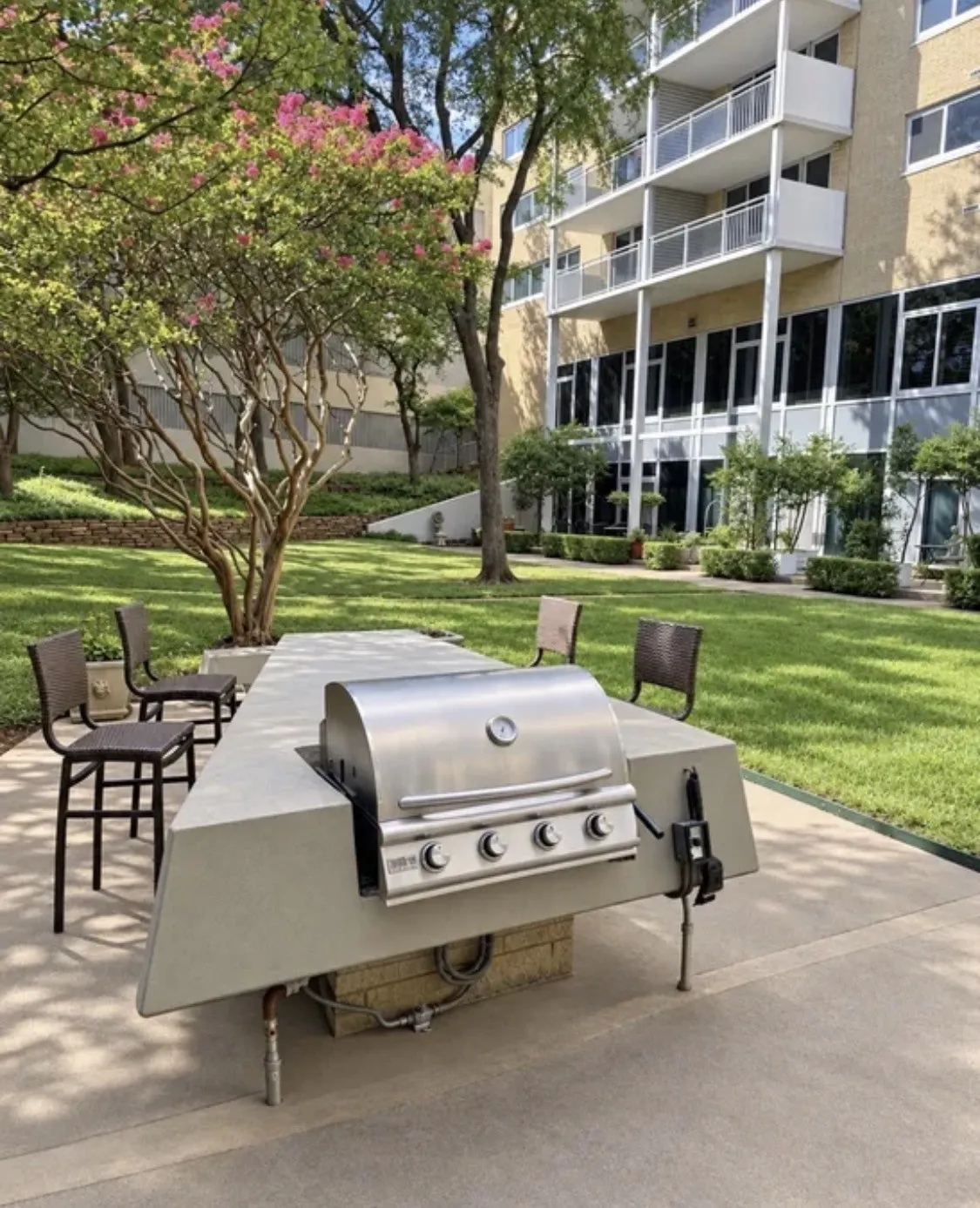 Condominium For Rent in Dallas County , 3883 Turtle Creek Boulevard 403, Dallas, Texas 75219, 1 Bedroom, 1 Bathroom, Garage spaces, 739 Sqft, built in 1963, mls#21401105, Real Estate Agent in Dallas, Homes For Rent in Dallas county, Homes For Rent in Dallas, Realtor in Dallas Texas, Real Estate Brokerage Independent Realty Texas, Luminita Cordes Realtor