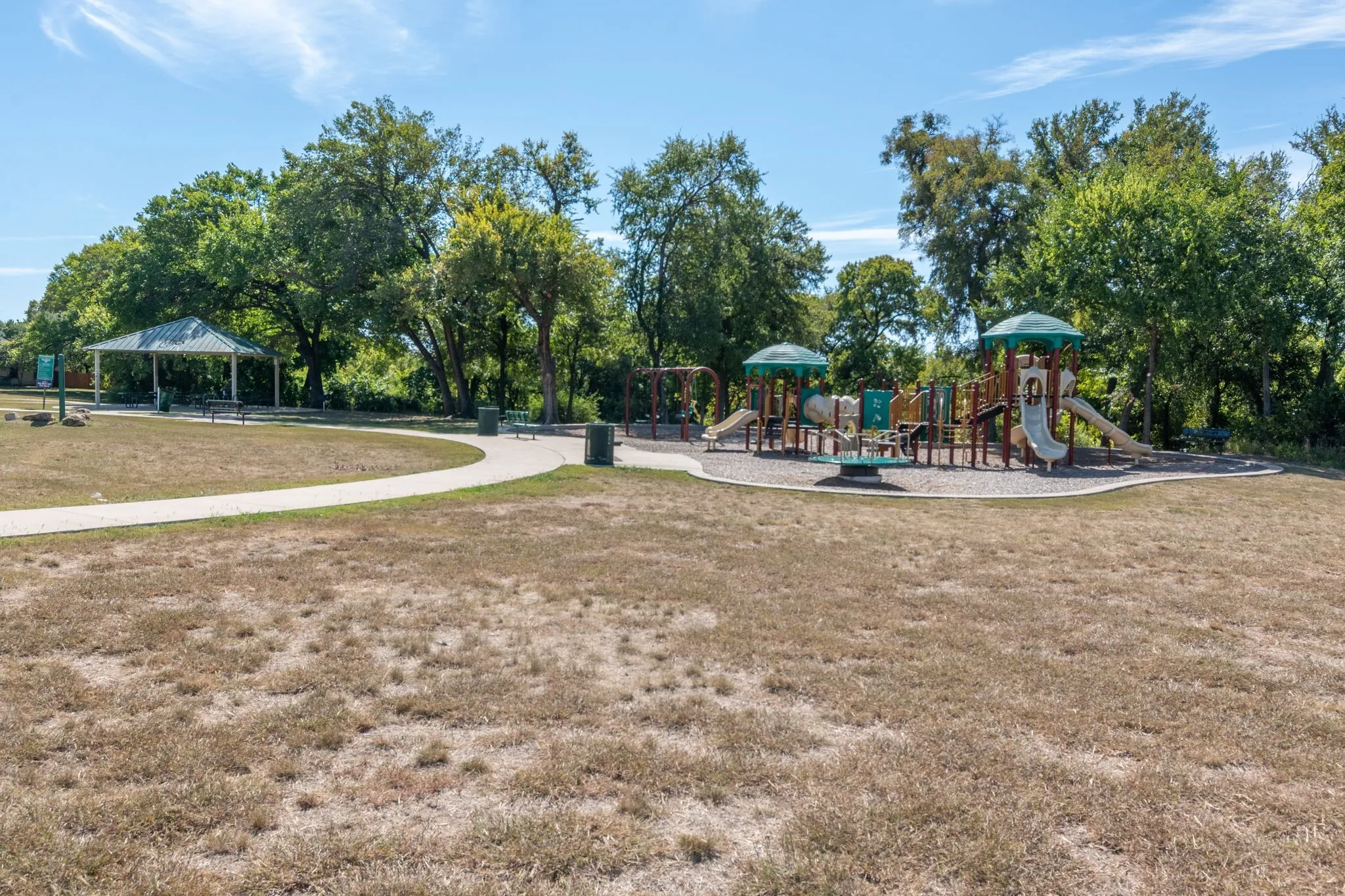 Single Family Residence For Rent in Denton County , 16424 Cowboy Trail, Fort Worth, Texas 76247, 3 Bedroom, 2 Bathroom, 2 Garage spaces, 1,647 Sqft, built in 2007, mls#21401111, Real Estate Agent in Fort Worth, Homes For Rent in Denton county, Homes For Rent in Fort Worth, Realtor in Fort Worth Texas, Real Estate Brokerage Independent Realty Texas, Luminita Cordes Realtor