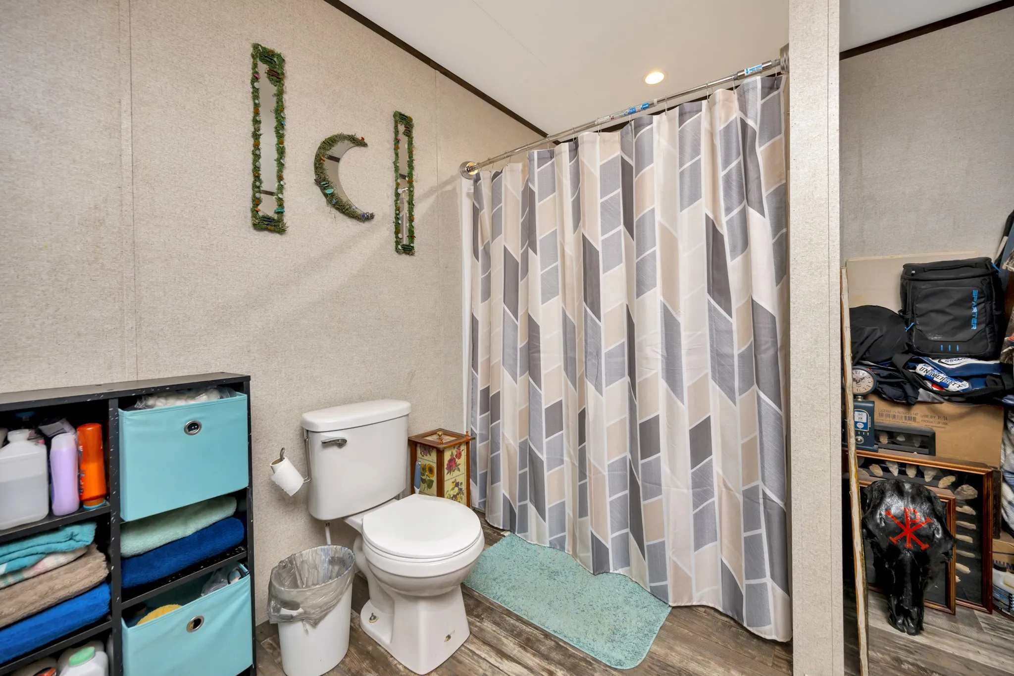 Manufactured Home For Sale in Montague County , 445 Lakeside Drive, Bowie, Texas 76230, 3 Bedroom, 2 Bathroom, Garage spaces, 1,560 Sqft, built in 2022, mls#21397787, Real Estate Agent in Bowie, Homes For Sale in Montague county, Homes For Sale in Bowie, Realtor in Bowie Texas, Real Estate Brokerage Independent Realty Texas, Luminita Cordes Realtor