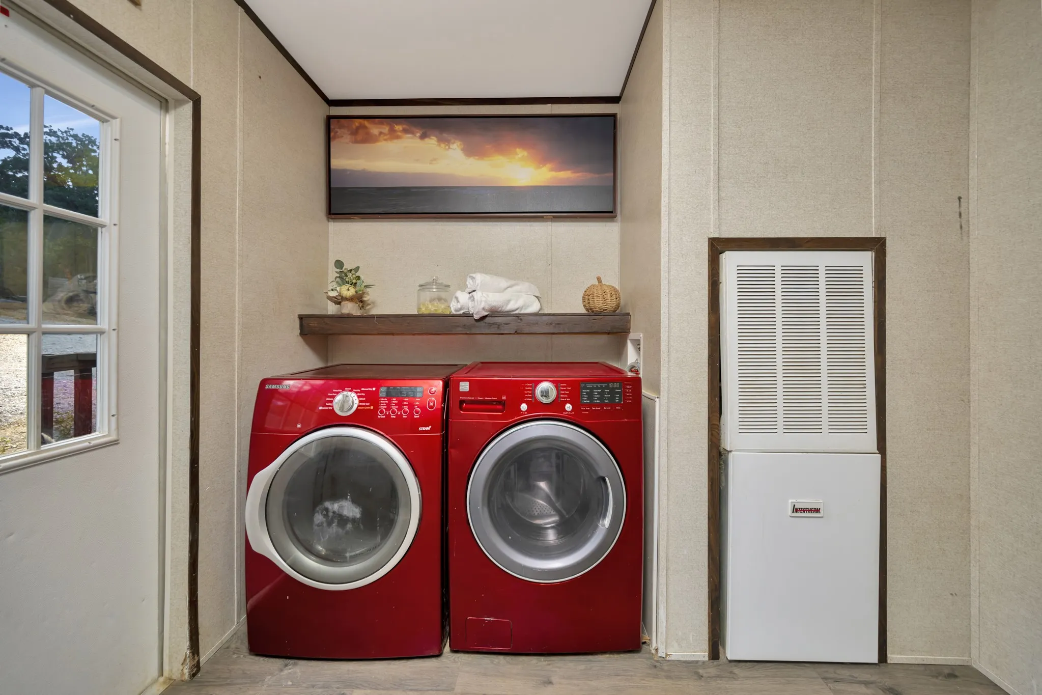 Manufactured Home For Sale in Montague County , 445 Lakeside Drive, Bowie, Texas 76230, 3 Bedroom, 2 Bathroom, Garage spaces, 1,560 Sqft, built in 2022, mls#21397787, Real Estate Agent in Bowie, Homes For Sale in Montague county, Homes For Sale in Bowie, Realtor in Bowie Texas, Real Estate Brokerage Independent Realty Texas, Luminita Cordes Realtor