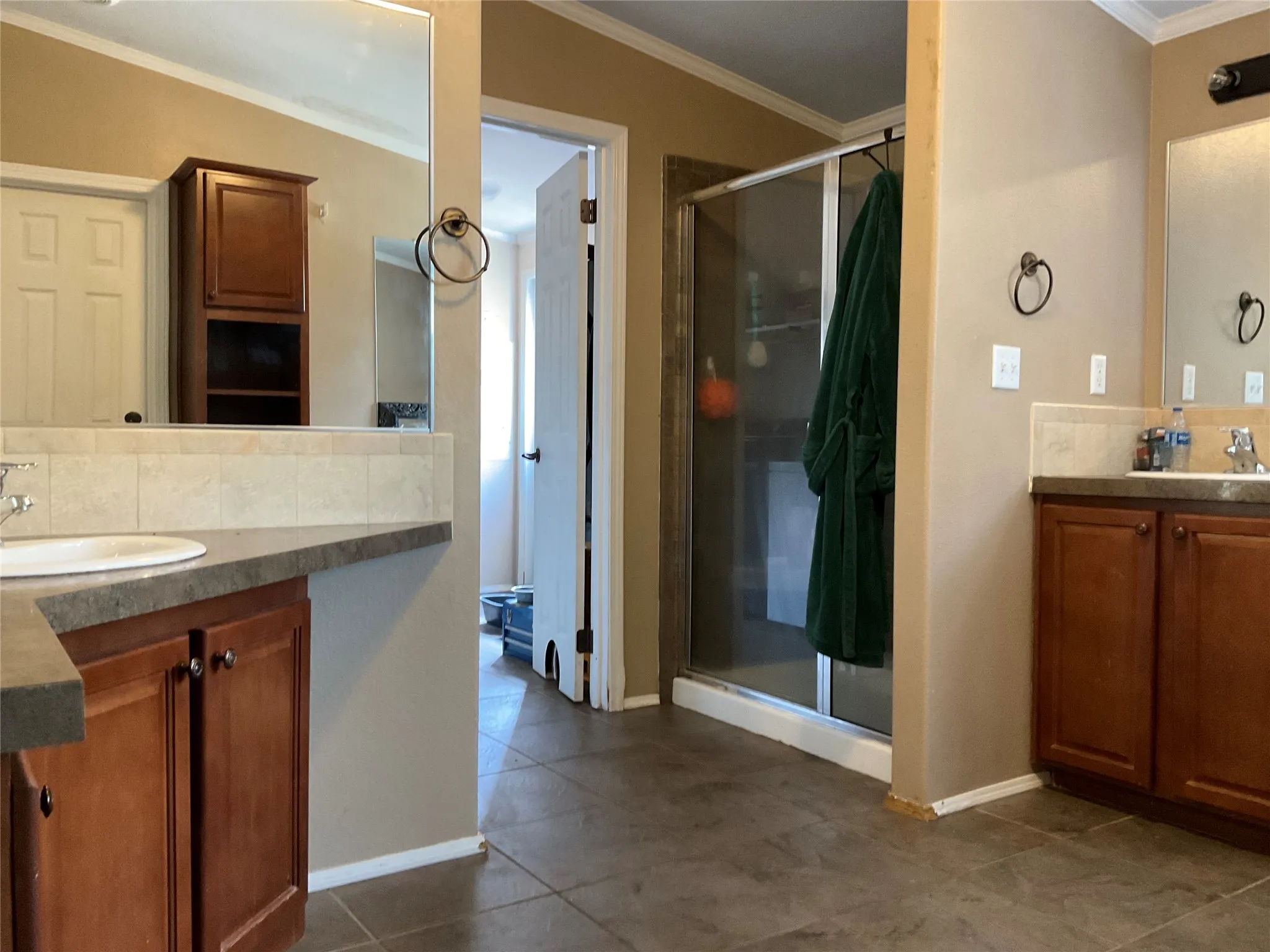 Mobile Home For Sale in Bell County , 113 Calvary Drive, Belton, Texas 76513, 4 Bedroom, 4 Bathroom, Garage spaces, 2,356 Sqft, built in 2008, mls#21394137, Real Estate Agent in Belton, Homes For Sale in Bell county, Homes For Sale in Belton, Realtor in Belton Texas, Real Estate Brokerage Independent Realty Texas, Luminita Cordes Realtor