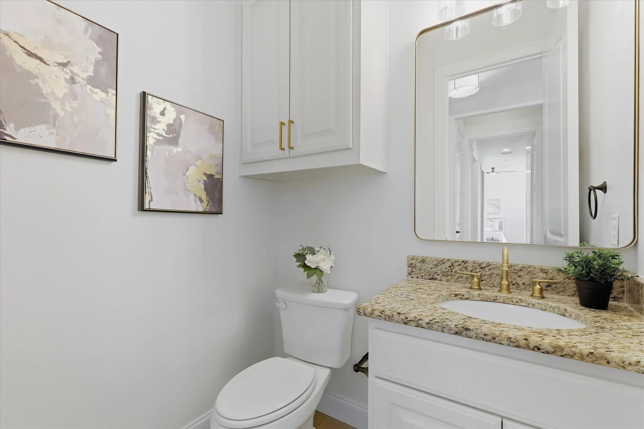 Single Family Residence For Sale in Dallas County , 2600 Almanzor Avenue, Irving, Texas 75062, 4 Bedroom, 4 Bathroom, 2 Garage spaces, 2,992 Sqft, built in 2014, mls#21400001, Real Estate Agent in Irving, Homes For Sale in Dallas county, Homes For Sale in Irving, Realtor in Irving Texas, Real Estate Brokerage Independent Realty Texas, Luminita Cordes Realtor