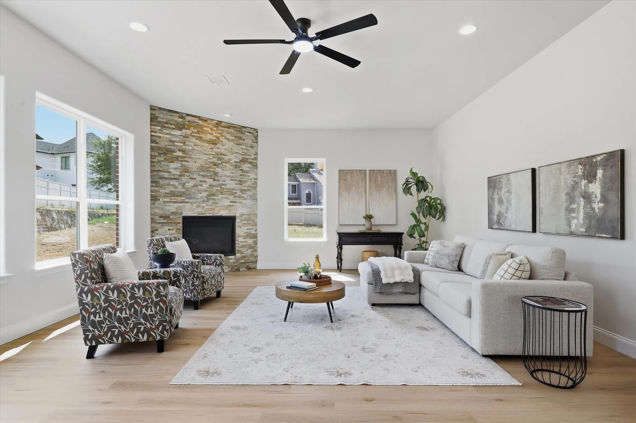 Single Family Residence For Sale in Dallas County , 2600 Almanzor Avenue, Irving, Texas 75062, 4 Bedroom, 4 Bathroom, 2 Garage spaces, 2,992 Sqft, built in 2014, mls#21400001, Real Estate Agent in Irving, Homes For Sale in Dallas county, Homes For Sale in Irving, Realtor in Irving Texas, Real Estate Brokerage Independent Realty Texas, Luminita Cordes Realtor