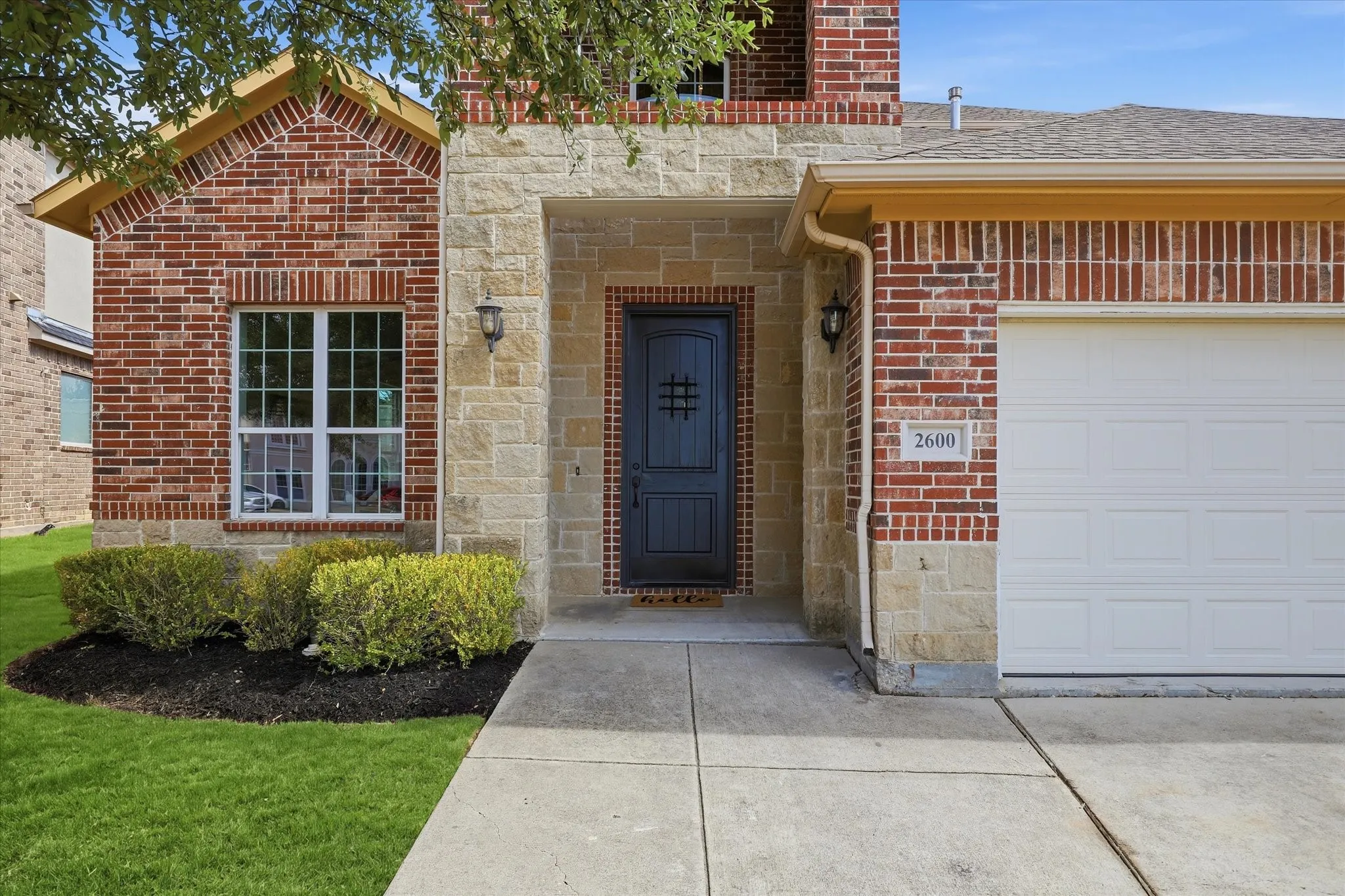 Single Family Residence For Sale in Dallas County , 2600 Almanzor Avenue, Irving, Texas 75062, 4 Bedroom, 4 Bathroom, 2 Garage spaces, 2,992 Sqft, built in 2014, mls#21400001, Real Estate Agent in Irving, Homes For Sale in Dallas county, Homes For Sale in Irving, Realtor in Irving Texas, Real Estate Brokerage Independent Realty Texas, Luminita Cordes Realtor