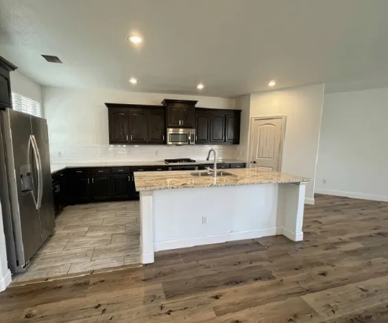 Townhouse For Rent in Dallas County , 2660 Venice Drive 1, Grand Prairie, Texas 75054, 2 Bedroom, 2 Bathroom, 2 Garage spaces, 1,905 Sqft, built in 2016, mls#21397572, Real Estate Agent in Grand Prairie, Homes For Rent in Dallas county, Homes For Rent in Grand Prairie, Realtor in Grand Prairie Texas, Real Estate Brokerage Independent Realty Texas, Luminita Cordes Realtor