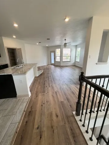 Townhouse For Rent in Dallas County , 2660 Venice Drive 1, Grand Prairie, Texas 75054, 2 Bedroom, 2 Bathroom, 2 Garage spaces, 1,905 Sqft, built in 2016, mls#21397572, Real Estate Agent in Grand Prairie, Homes For Rent in Dallas county, Homes For Rent in Grand Prairie, Realtor in Grand Prairie Texas, Real Estate Brokerage Independent Realty Texas, Luminita Cordes Realtor