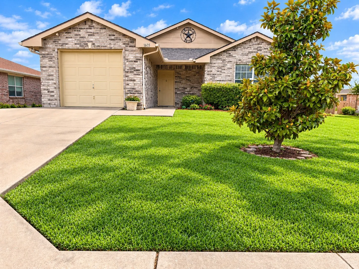 Single Family Residence For Sale in Dallas County , 1605 Canary Island Court, Dallas, Texas 75217, 3 Bedroom, 2 Bathroom, 1 Garage spaces, 1,281 Sqft, built in 2007, mls#21401149, Real Estate Agent in Dallas, Homes For Sale in Dallas county, Homes For Sale in Dallas, Realtor in Dallas Texas, Real Estate Brokerage Independent Realty Texas, Luminita Cordes Realtor