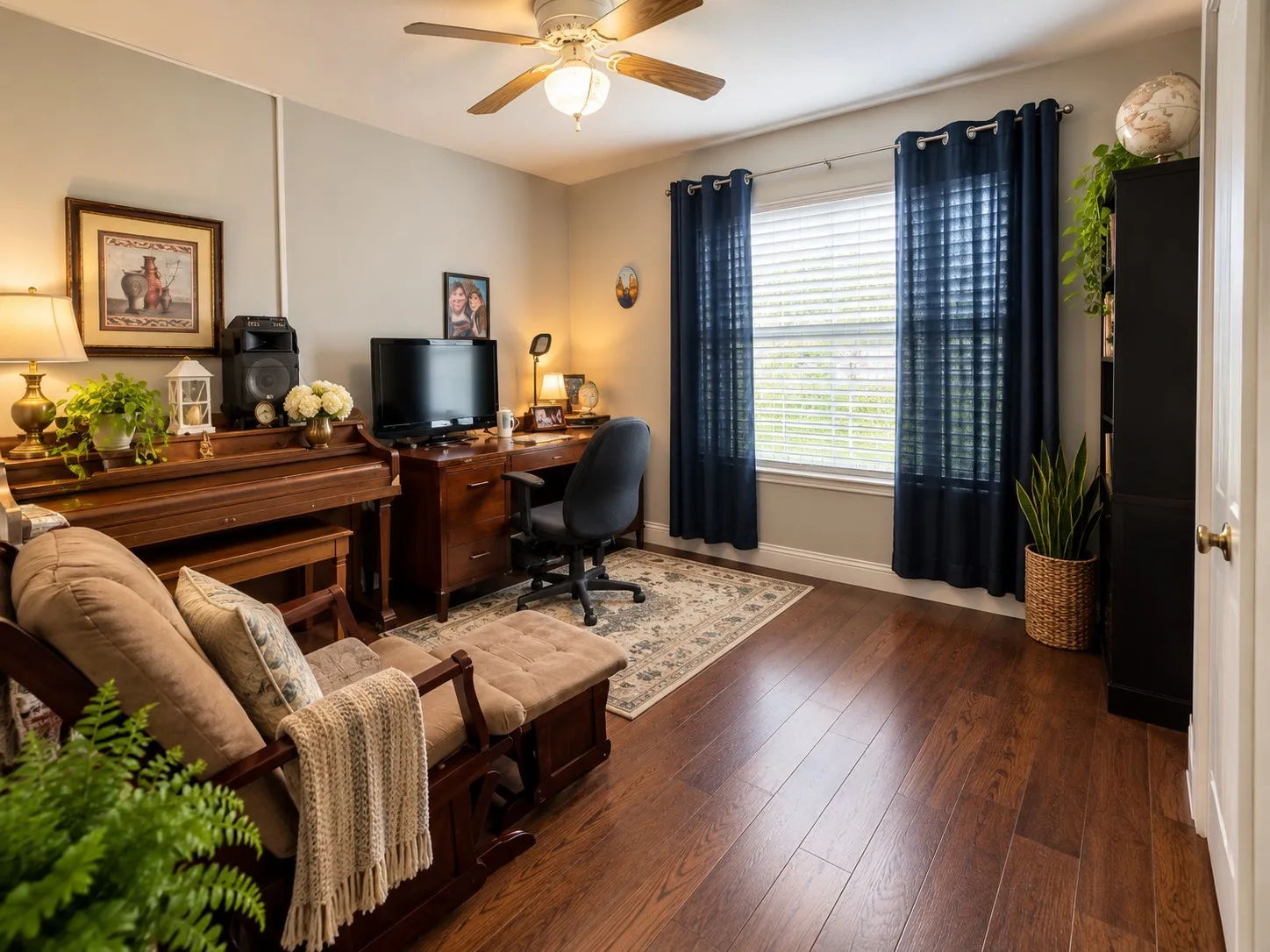 Bedroom or office