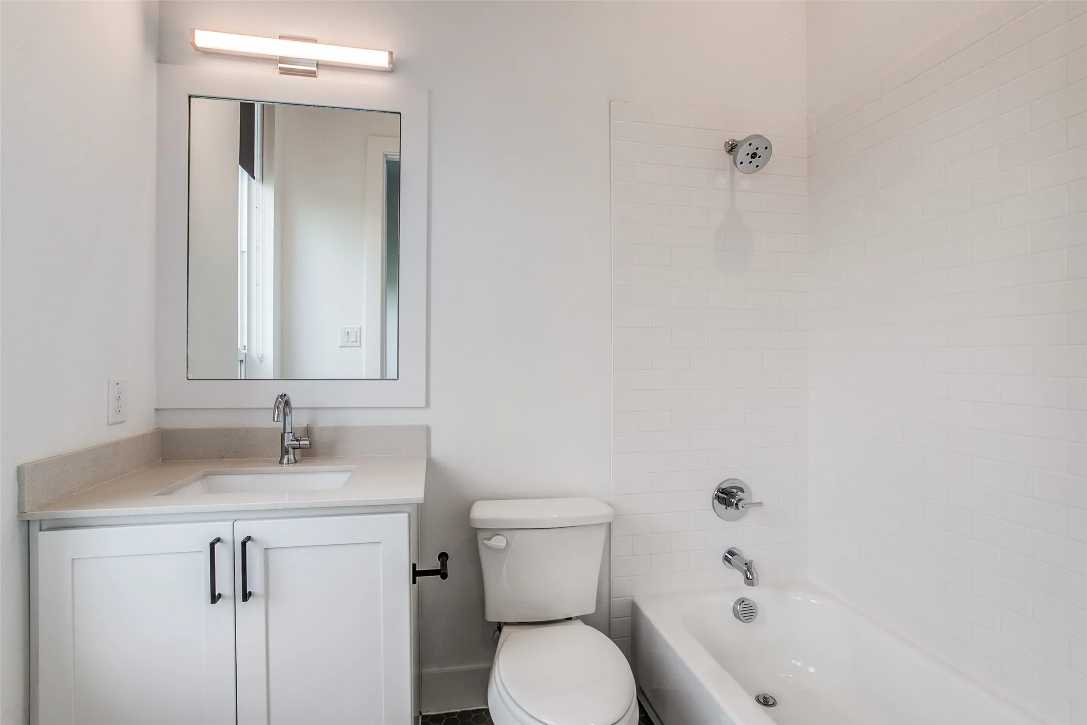 Townhouse For Rent in Dallas County , 5915 Hudson Street 106, Dallas, Texas 75206, 2 Bedroom, 3 Bathroom, 2 Garage spaces, 1,624 Sqft, built in 2022, mls#21401160, Real Estate Agent in Dallas, Homes For Rent in Dallas county, Homes For Rent in Dallas, Realtor in Dallas Texas, Real Estate Brokerage Independent Realty Texas, Luminita Cordes Realtor