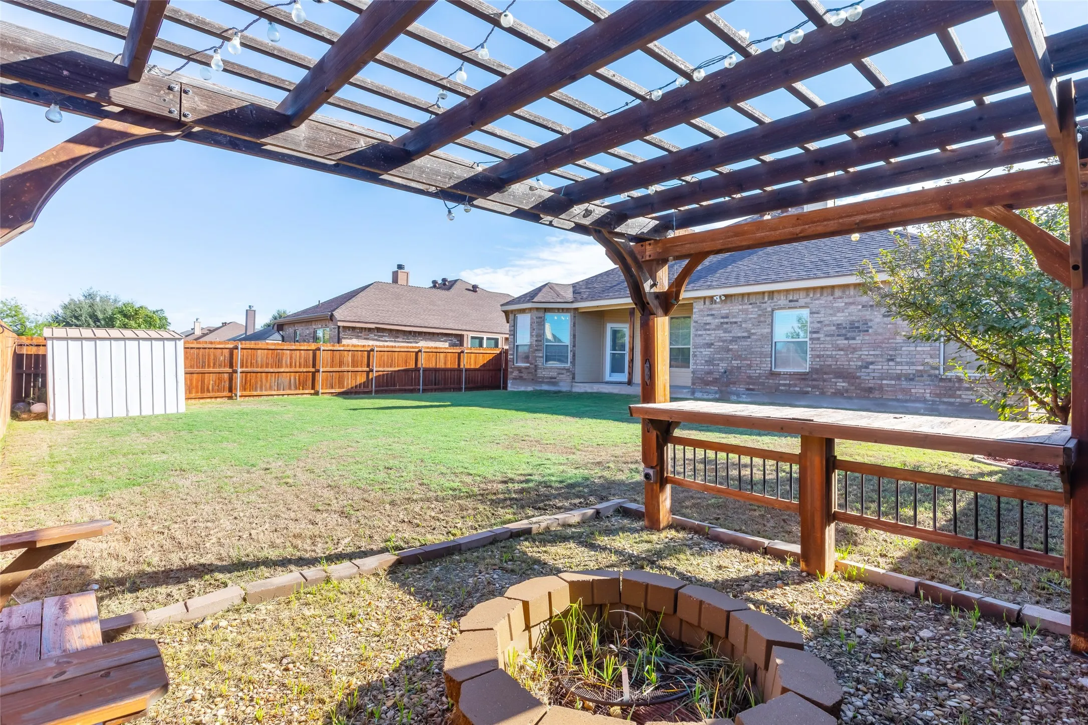 Single Family Residence For Sale in Taylor County , 5142 Spring Creek Road, Abilene, Texas 79602, 4 Bedroom, 2 Bathroom, 2 Garage spaces, 1,751 Sqft, built in 2013, mls#21401162, Real Estate Agent in Abilene, Homes For Sale in Taylor county, Homes For Sale in Abilene, Realtor in Abilene Texas, Real Estate Brokerage Independent Realty Texas, Luminita Cordes Realtor