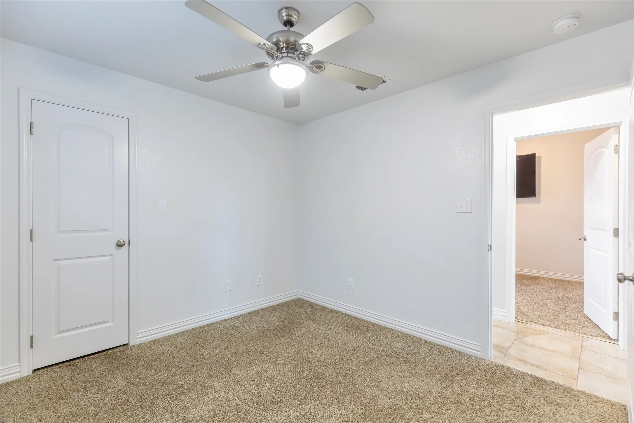 Single Family Residence For Sale in Taylor County , 5142 Spring Creek Road, Abilene, Texas 79602, 4 Bedroom, 2 Bathroom, 2 Garage spaces, 1,751 Sqft, built in 2013, mls#21401162, Real Estate Agent in Abilene, Homes For Sale in Taylor county, Homes For Sale in Abilene, Realtor in Abilene Texas, Real Estate Brokerage Independent Realty Texas, Luminita Cordes Realtor