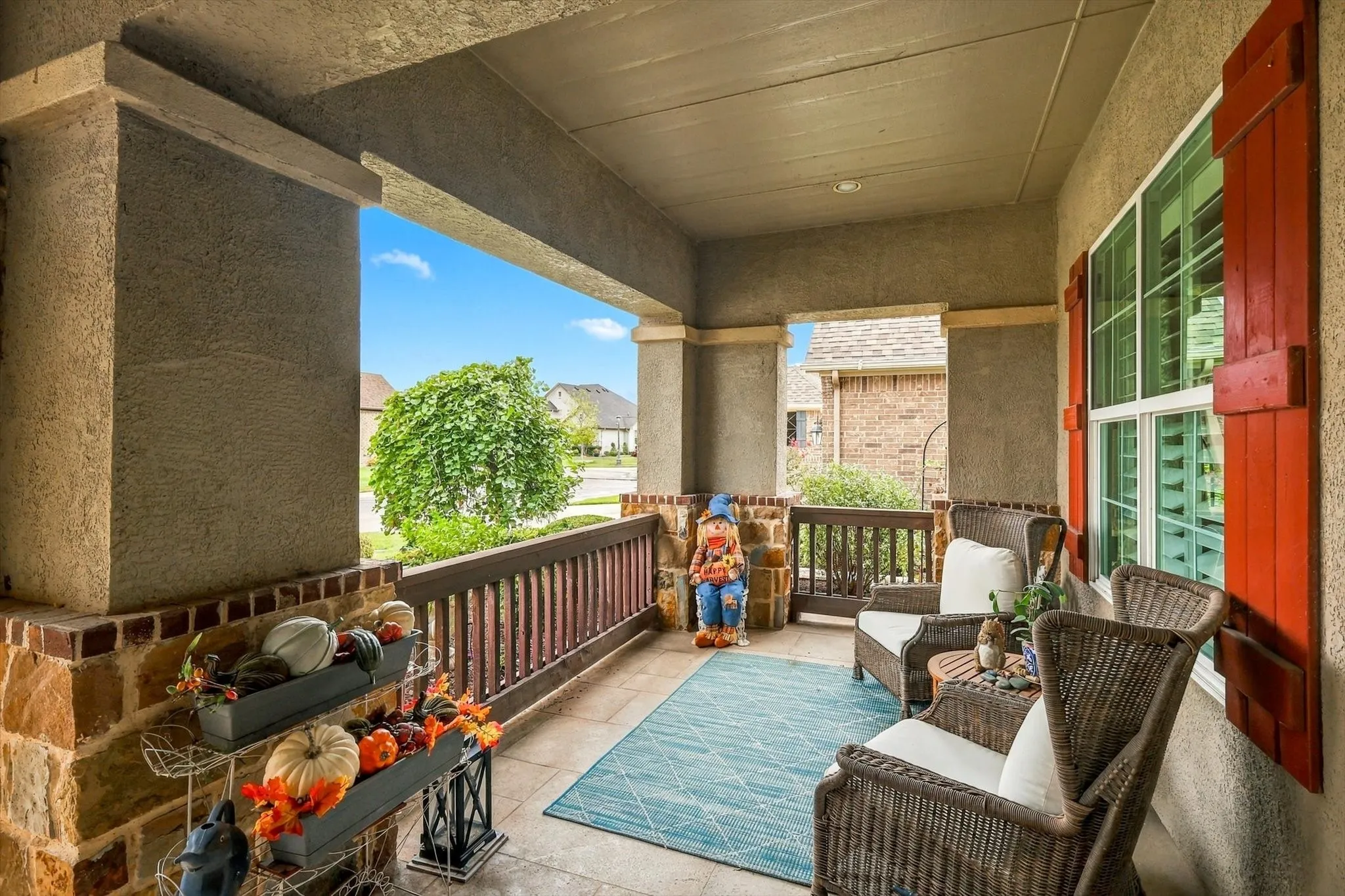 Single Family Residence For Sale in Denton County , 9713 Arkose Drive, Denton, Texas 76207, 2 Bedroom, 3 Bathroom, 3 Garage spaces, 2,809 Sqft, built in 2019, mls#21399355, Real Estate Agent in Denton, Homes For Sale in Denton county, Homes For Sale in Denton, Realtor in Denton Texas, Real Estate Brokerage Independent Realty Texas, Luminita Cordes Realtor