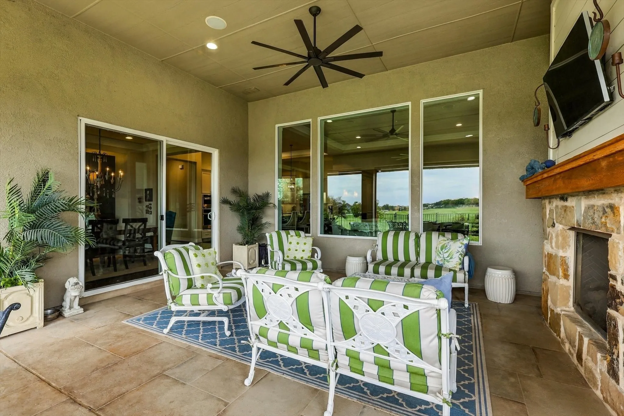Single Family Residence For Sale in Denton County , 9713 Arkose Drive, Denton, Texas 76207, 2 Bedroom, 3 Bathroom, 3 Garage spaces, 2,809 Sqft, built in 2019, mls#21399355, Real Estate Agent in Denton, Homes For Sale in Denton county, Homes For Sale in Denton, Realtor in Denton Texas, Real Estate Brokerage Independent Realty Texas, Luminita Cordes Realtor