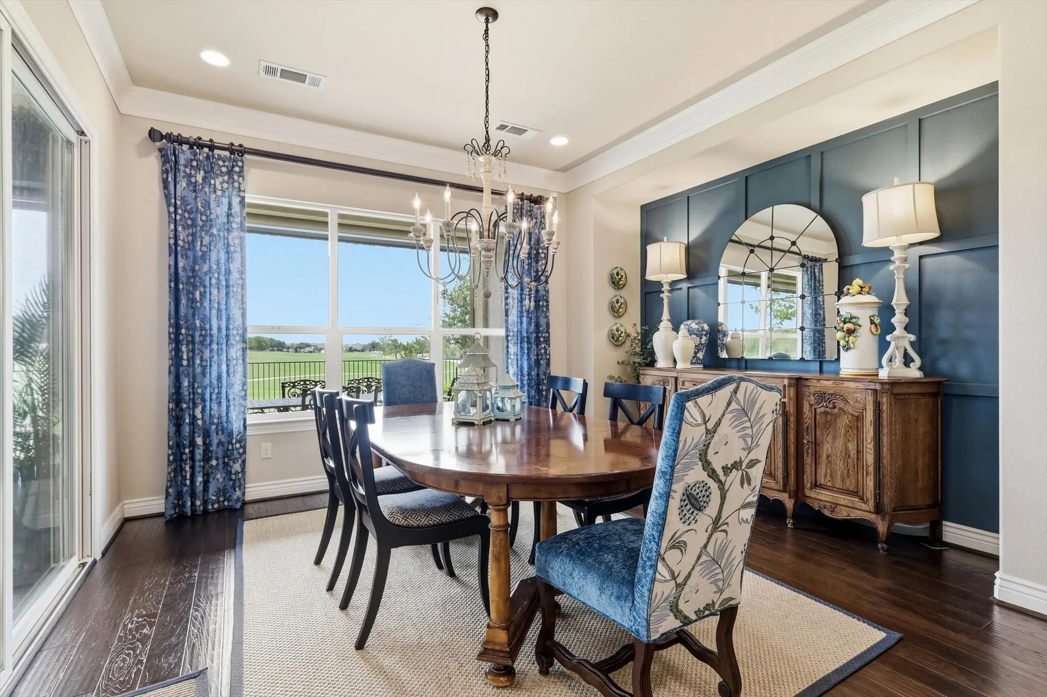 Single Family Residence For Sale in Denton County , 9713 Arkose Drive, Denton, Texas 76207, 2 Bedroom, 3 Bathroom, 3 Garage spaces, 2,809 Sqft, built in 2019, mls#21399355, Real Estate Agent in Denton, Homes For Sale in Denton county, Homes For Sale in Denton, Realtor in Denton Texas, Real Estate Brokerage Independent Realty Texas, Luminita Cordes Realtor
