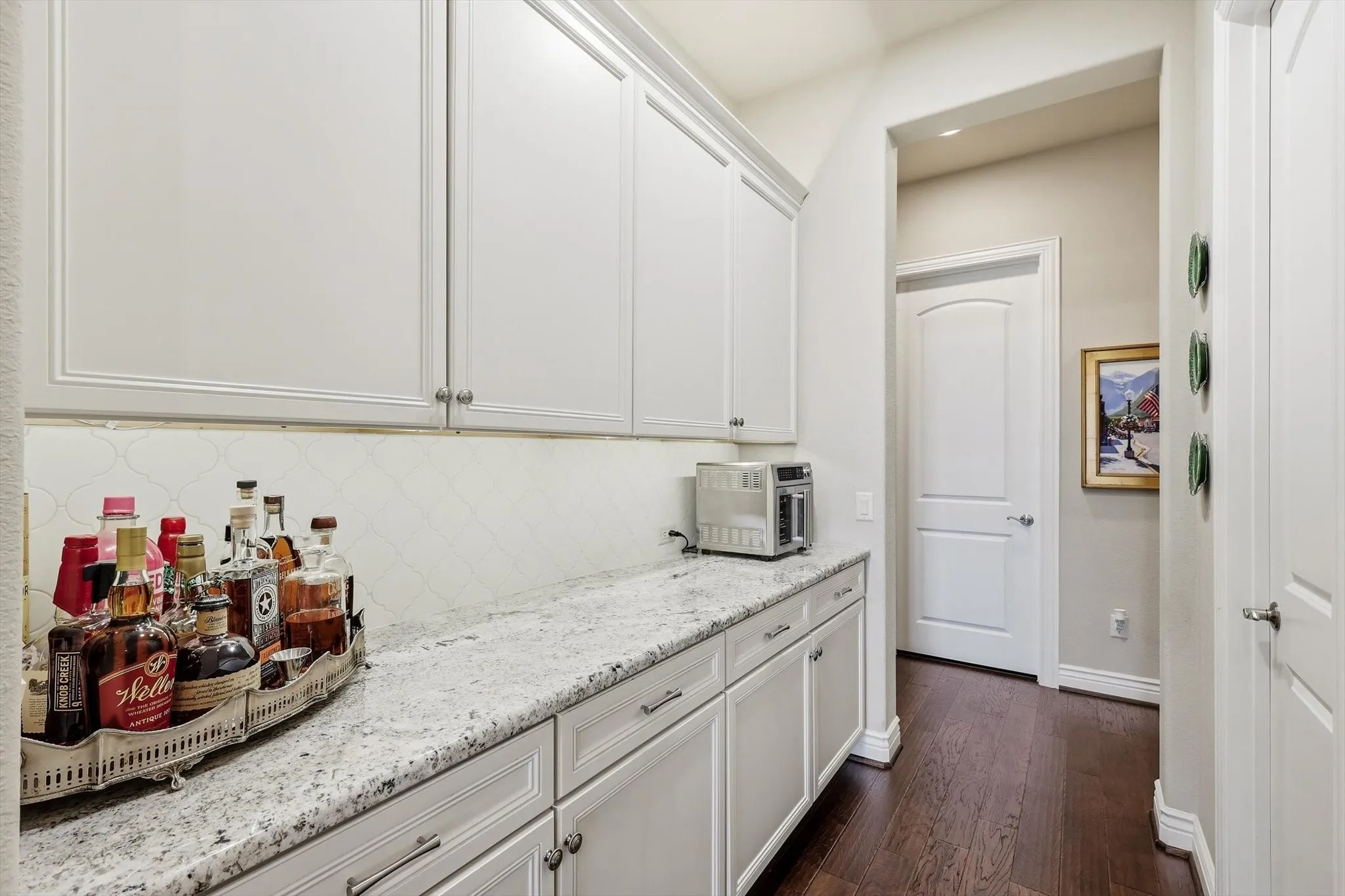 Single Family Residence For Sale in Denton County , 9713 Arkose Drive, Denton, Texas 76207, 2 Bedroom, 3 Bathroom, 3 Garage spaces, 2,809 Sqft, built in 2019, mls#21399355, Real Estate Agent in Denton, Homes For Sale in Denton county, Homes For Sale in Denton, Realtor in Denton Texas, Real Estate Brokerage Independent Realty Texas, Luminita Cordes Realtor