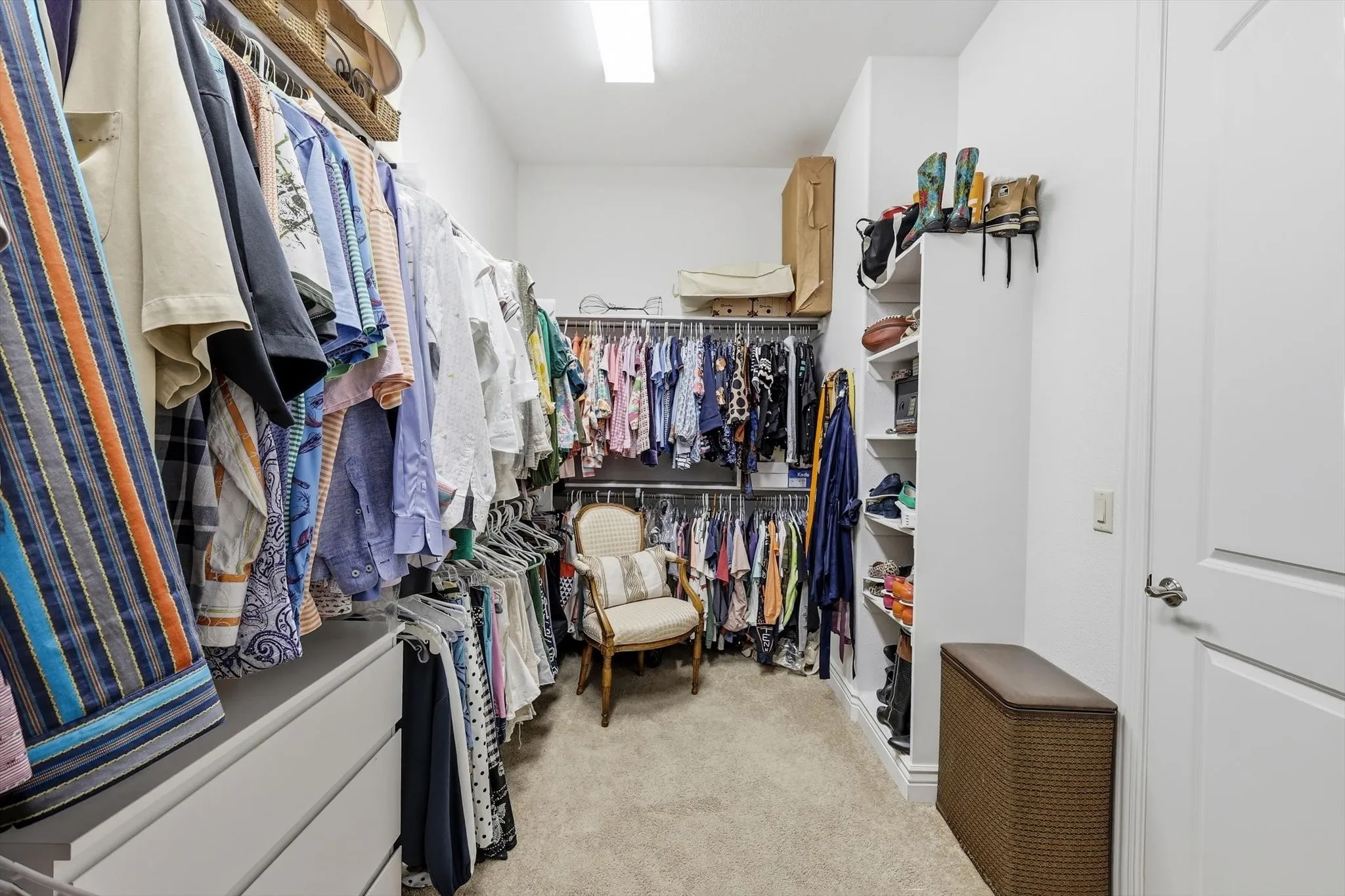 Single Family Residence For Sale in Denton County , 9713 Arkose Drive, Denton, Texas 76207, 2 Bedroom, 3 Bathroom, 3 Garage spaces, 2,809 Sqft, built in 2019, mls#21399355, Real Estate Agent in Denton, Homes For Sale in Denton county, Homes For Sale in Denton, Realtor in Denton Texas, Real Estate Brokerage Independent Realty Texas, Luminita Cordes Realtor