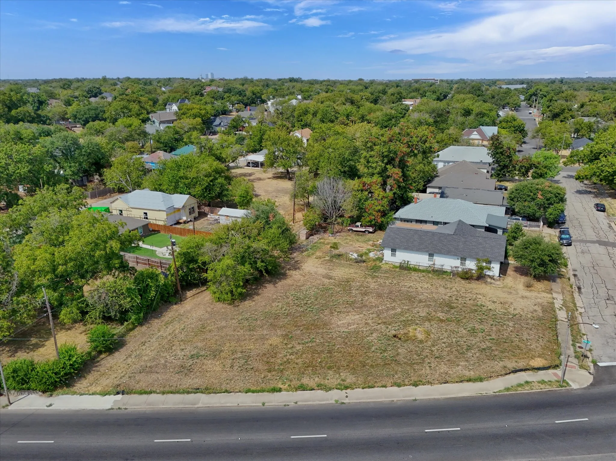 Unimproved Land For Sale in Mc Lennan County , 1401 W Waco Drive, Waco, Texas 76701, 0, 0, Garage spaces, 0 Sqft, built in 0, mls#21401152, Real Estate Agent in Waco, Homes For Sale in Mc Lennan county, Homes For Sale in Waco, Realtor in Waco Texas, Real Estate Brokerage Independent Realty Texas, Luminita Cordes Realtor