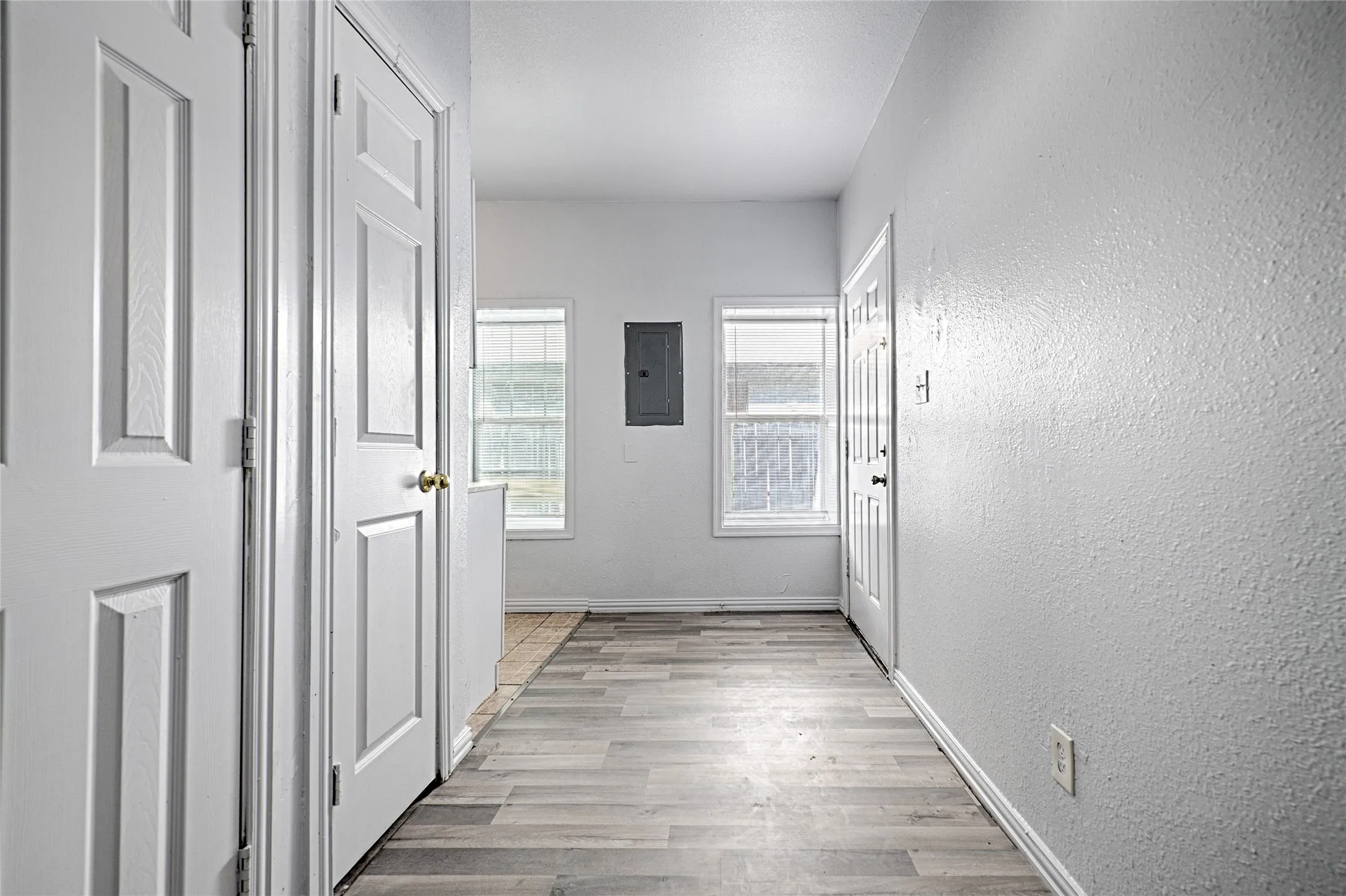 Apartment For Sale in Dallas County , 3020 South Boulevard 6, Dallas, Texas 75215, 10 Bedroom, 6 Bathroom, Garage spaces, 0 Sqft, built in 1931, mls#21400396, Real Estate Agent in Dallas, Homes For Sale in Dallas county, Homes For Sale in Dallas, Realtor in Dallas Texas, Real Estate Brokerage Independent Realty Texas, Luminita Cordes Realtor