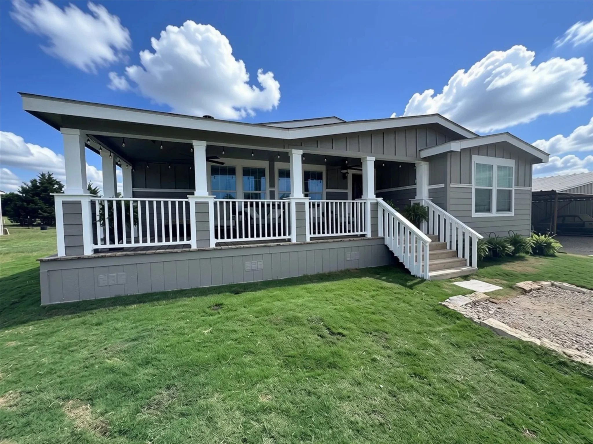 Single Family Residence For Sale in Hunt County , 4081 Fm 2736, Campbell, Texas 75422, 5 Bedroom, 3 Bathroom, Garage spaces, 3,192 Sqft, built in 2018, mls#21399759, Real Estate Agent in Campbell, Homes For Sale in Hunt county, Homes For Sale in Campbell, Realtor in Campbell Texas, Real Estate Brokerage Independent Realty Texas, Luminita Cordes Realtor