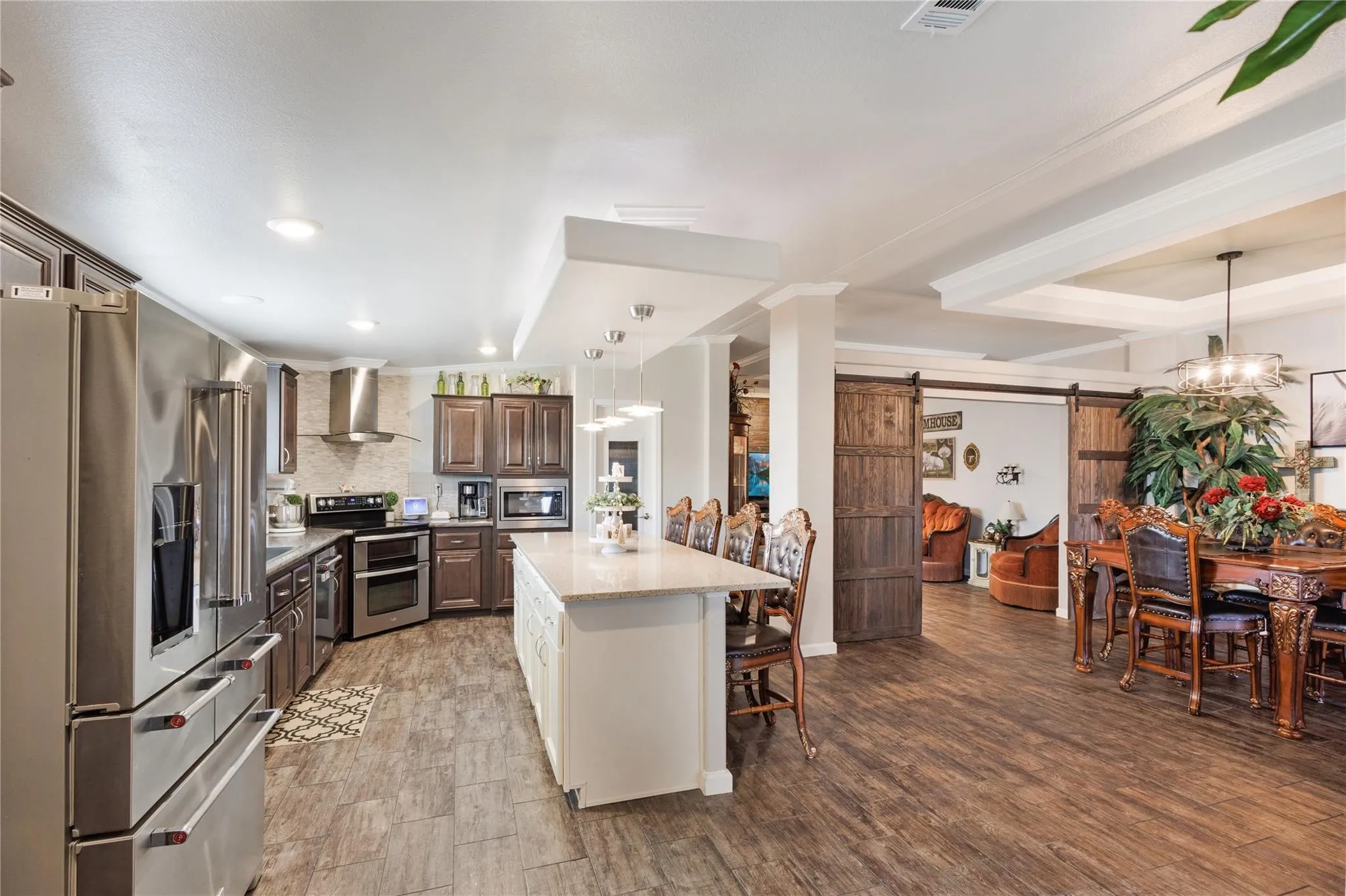 Single Family Residence For Sale in Hunt County , 4081 Fm 2736, Campbell, Texas 75422, 5 Bedroom, 3 Bathroom, Garage spaces, 3,192 Sqft, built in 2018, mls#21399759, Real Estate Agent in Campbell, Homes For Sale in Hunt county, Homes For Sale in Campbell, Realtor in Campbell Texas, Real Estate Brokerage Independent Realty Texas, Luminita Cordes Realtor