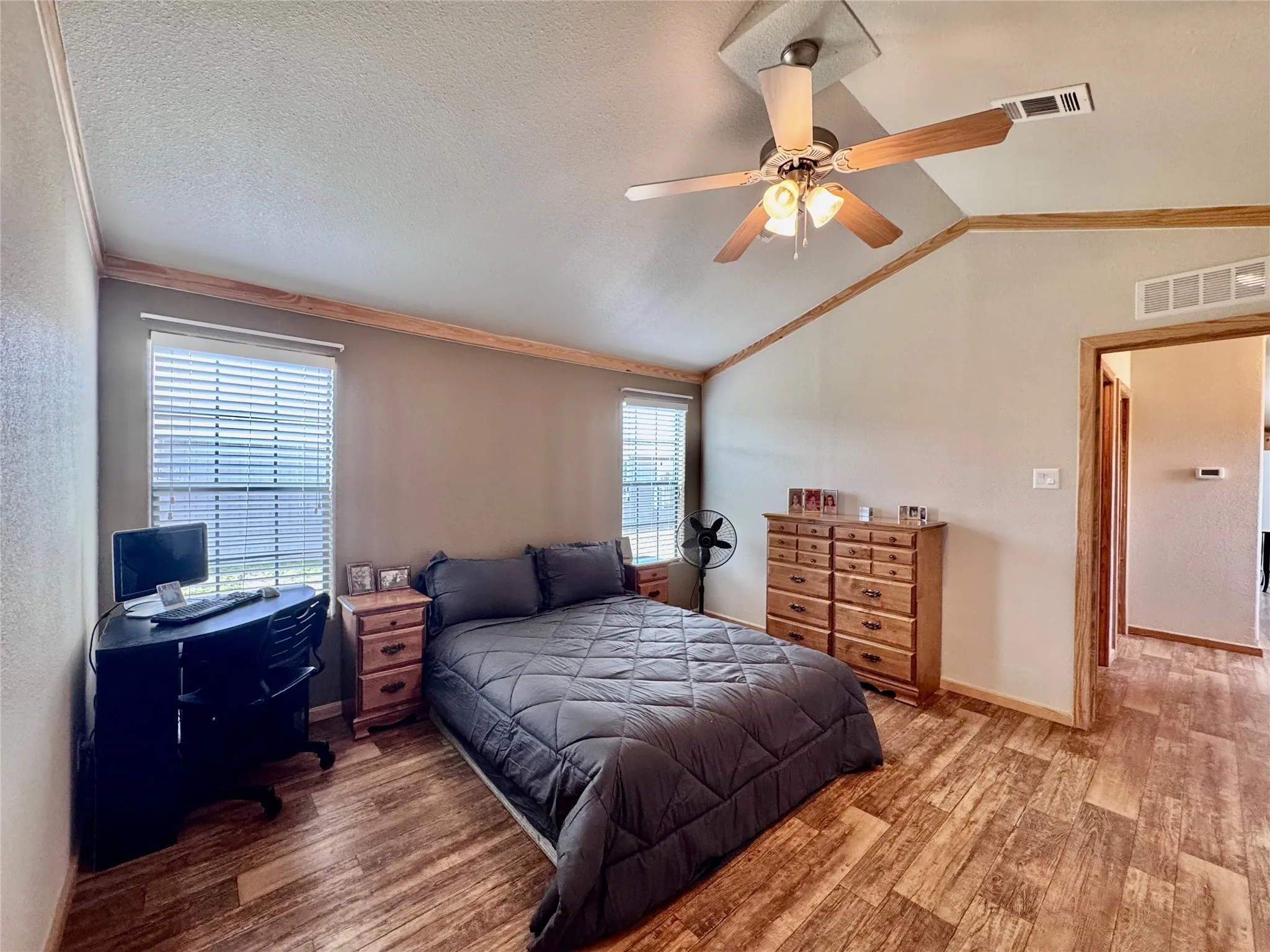 2nd home - primary bedroom