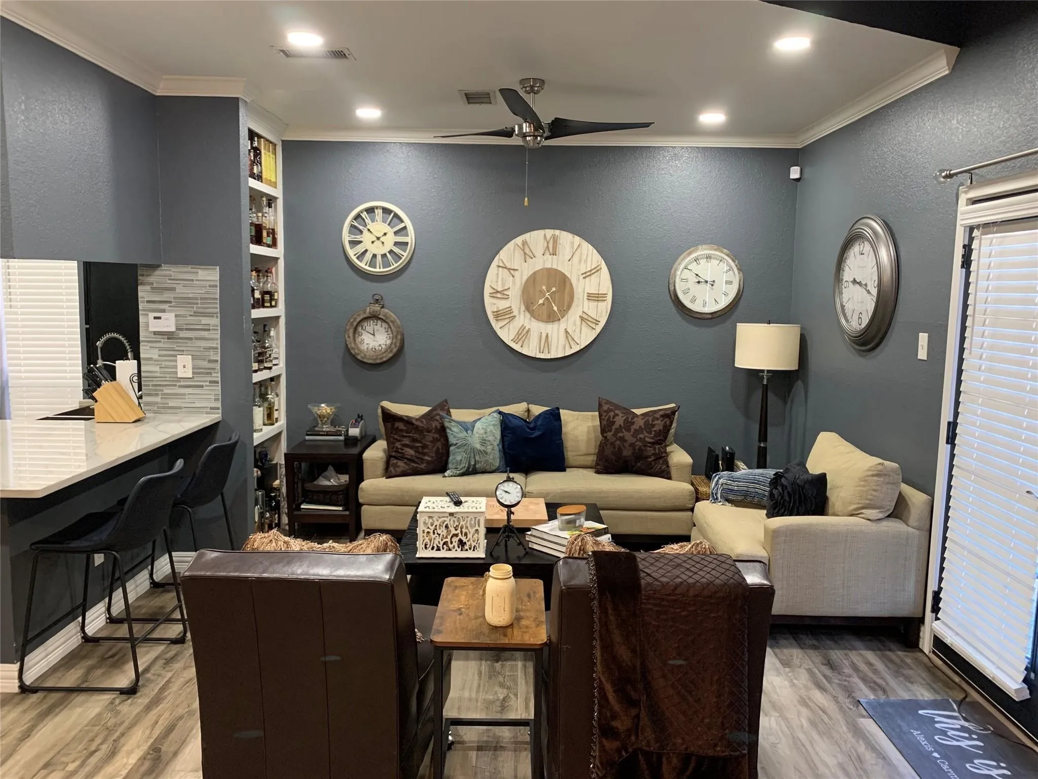 Condominium For Rent in Dallas County , 14333 Preston Road 306, Dallas, Texas 75254, 1 Bedroom, 2 Bathroom, Garage spaces, 896 Sqft, built in 1982, mls#21401185, Real Estate Agent in Dallas, Homes For Rent in Dallas county, Homes For Rent in Dallas, Realtor in Dallas Texas, Real Estate Brokerage Independent Realty Texas, Luminita Cordes Realtor