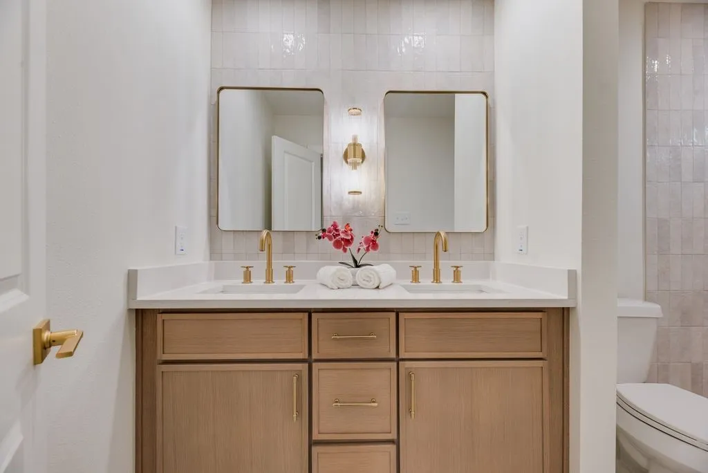 Single Family Residence For Sale in Dallas County , 1215 Briarcove Drive, Richardson, Texas 75081, 4 Bedroom, 2 Bathroom, 2 Garage spaces, 1,370 Sqft, built in 1967, mls#21399281, Real Estate Agent in Richardson, Homes For Sale in Dallas county, Homes For Sale in Richardson, Realtor in Richardson Texas, Real Estate Brokerage Independent Realty Texas, Luminita Cordes Realtor