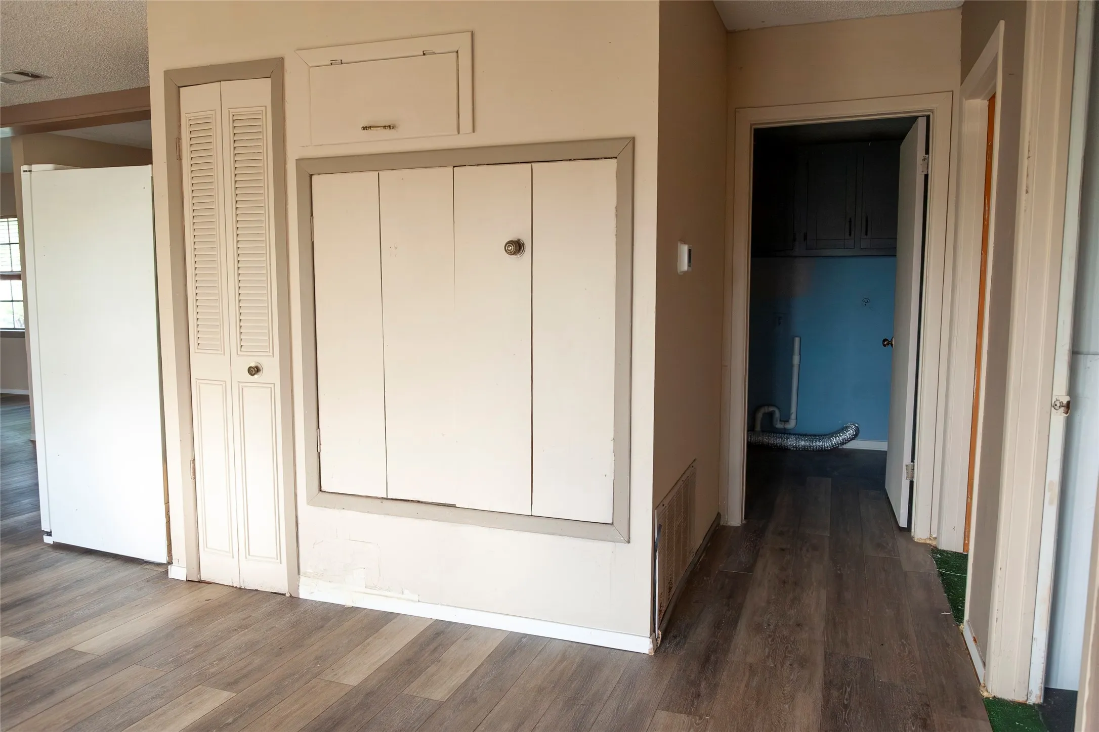 Mobile Home For Sale in Fannin County , 112 SE Front Street, Bailey, Texas 75452, 4 Bedroom, 2 Bathroom, Garage spaces, 1,568 Sqft, built in 2014, mls#21399800, Real Estate Agent in Bailey, Homes For Sale in Fannin county, Homes For Sale in Bailey, Realtor in Bailey Texas, Real Estate Brokerage Independent Realty Texas, Luminita Cordes Realtor