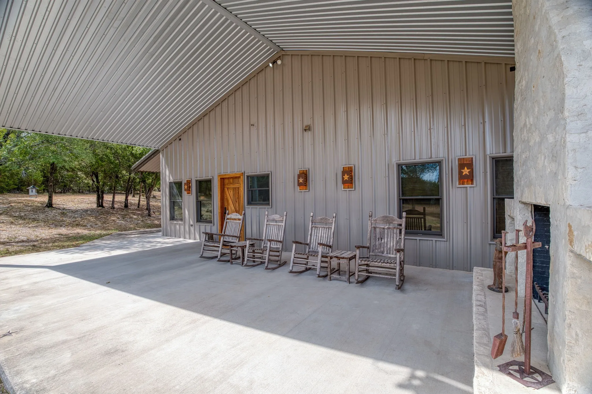 Single Family Residence For Sale in Mc Lennan County , 400 Hali Brooke Drive, China Spring, Texas 76633, 1 Bedroom, 1 Bathroom, Garage spaces, 640 Sqft, built in 2019, mls#21400541, Real Estate Agent in China Spring, Homes For Sale in Mc Lennan county, Homes For Sale in China Spring, Realtor in China Spring Texas, Real Estate Brokerage Independent Realty Texas, Luminita Cordes Realtor