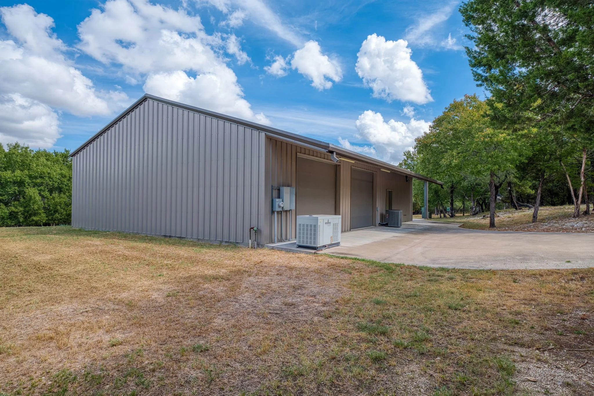 Single Family Residence For Sale in Mc Lennan County , 400 Hali Brooke Drive, China Spring, Texas 76633, 1 Bedroom, 1 Bathroom, Garage spaces, 640 Sqft, built in 2019, mls#21400541, Real Estate Agent in China Spring, Homes For Sale in Mc Lennan county, Homes For Sale in China Spring, Realtor in China Spring Texas, Real Estate Brokerage Independent Realty Texas, Luminita Cordes Realtor
