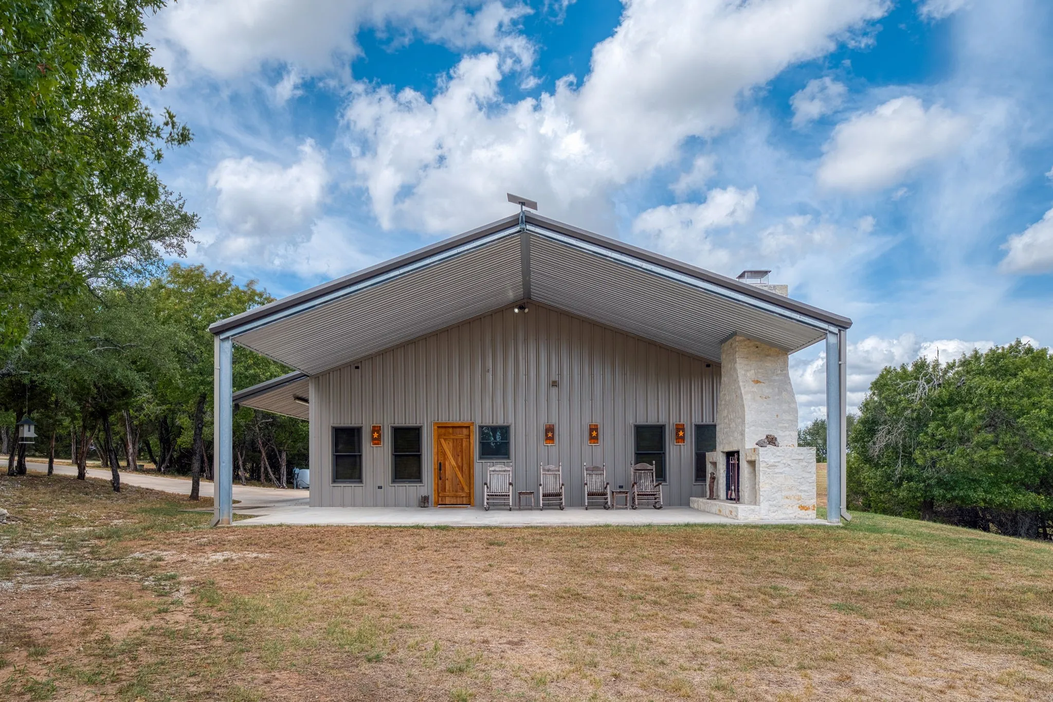 Single Family Residence For Sale in Mc Lennan County , 400 Hali Brooke Drive, China Spring, Texas 76633, 1 Bedroom, 1 Bathroom, Garage spaces, 640 Sqft, built in 2019, mls#21400541, Real Estate Agent in China Spring, Homes For Sale in Mc Lennan county, Homes For Sale in China Spring, Realtor in China Spring Texas, Real Estate Brokerage Independent Realty Texas, Luminita Cordes Realtor