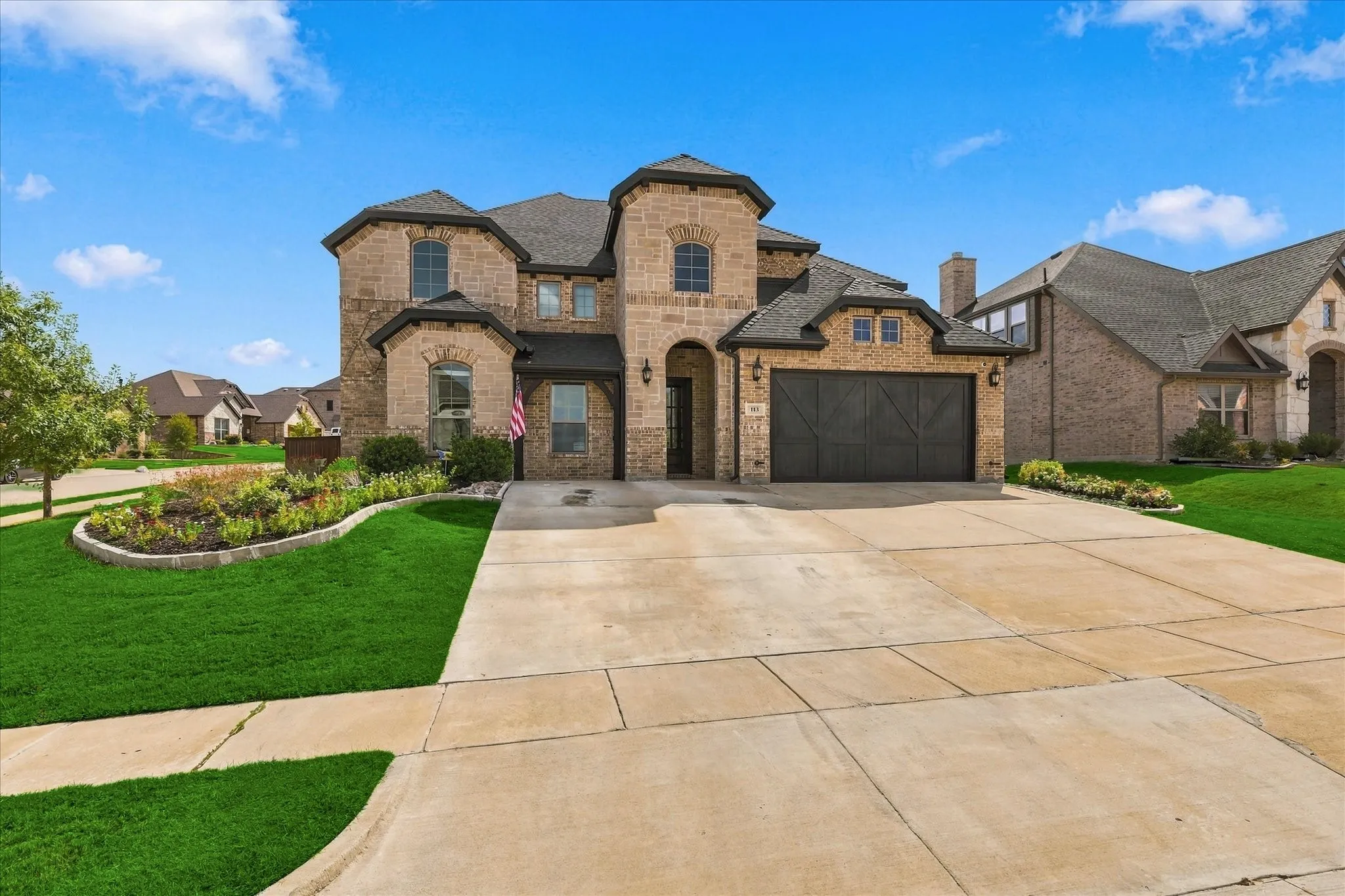 Corner lot with additional driveway space