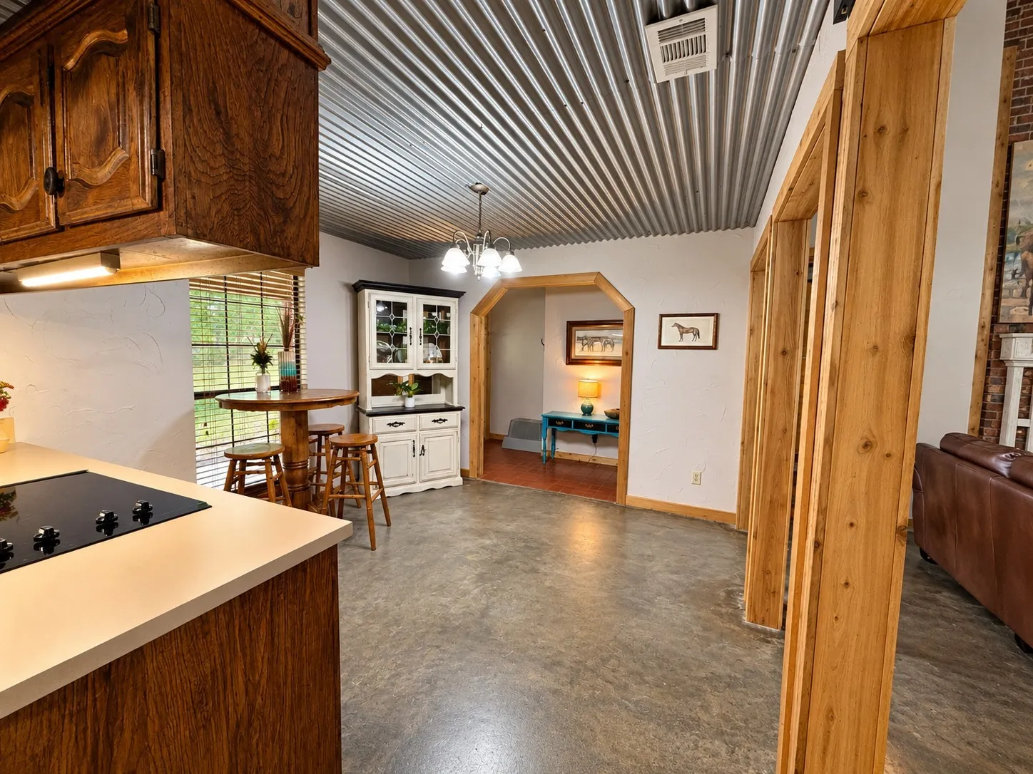 Farm For Sale in Collin County , 18830 Johnson Lane, Farmersville, Texas 75442, 3 Bedroom, 2 Bathroom, 2 Garage spaces, 1,780 Sqft, built in 1986, mls#21399293, Real Estate Agent in Farmersville, Homes For Sale in Collin county, Homes For Sale in Farmersville, Realtor in Farmersville Texas, Real Estate Brokerage Independent Realty Texas, Luminita Cordes Realtor