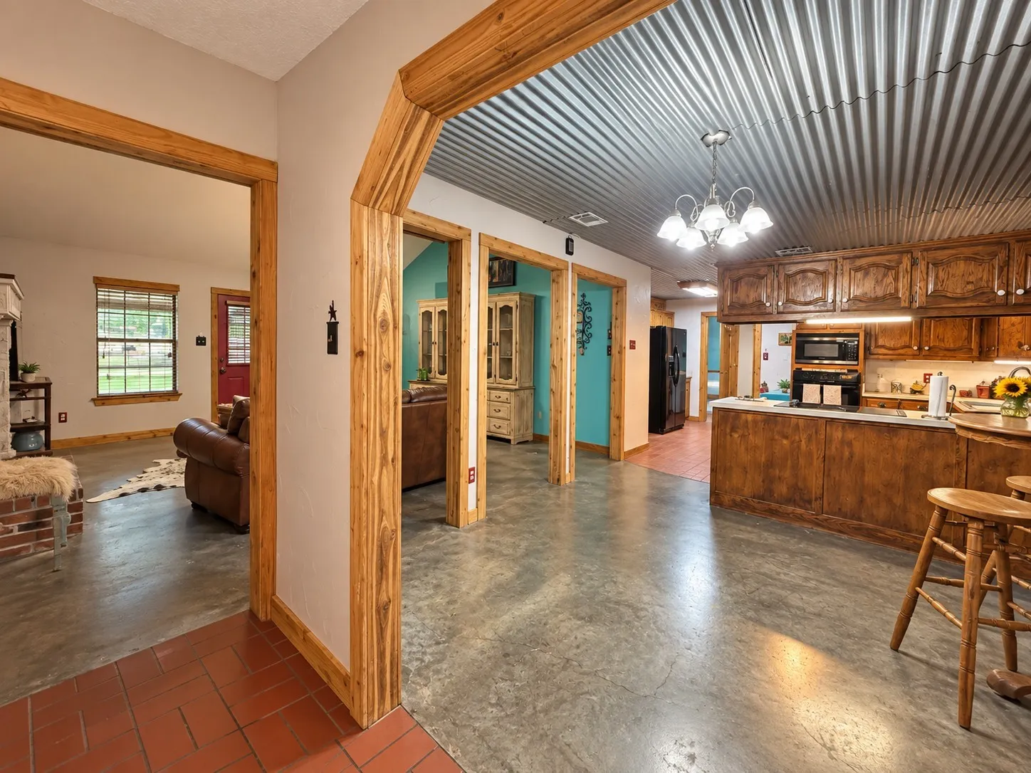 Farm For Sale in Collin County , 18830 Johnson Lane, Farmersville, Texas 75442, 3 Bedroom, 2 Bathroom, 2 Garage spaces, 1,780 Sqft, built in 1986, mls#21399293, Real Estate Agent in Farmersville, Homes For Sale in Collin county, Homes For Sale in Farmersville, Realtor in Farmersville Texas, Real Estate Brokerage Independent Realty Texas, Luminita Cordes Realtor