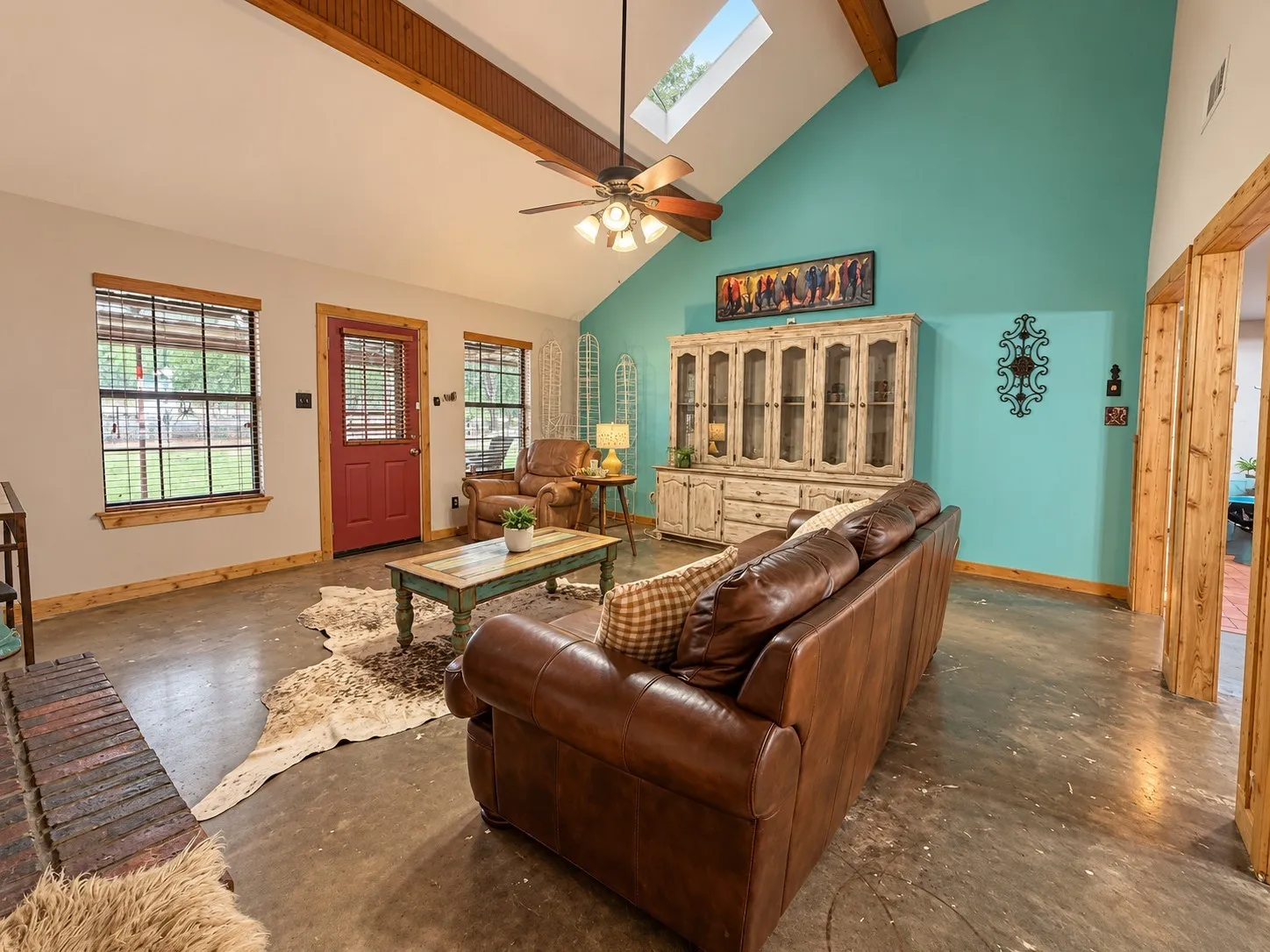 Farm For Sale in Collin County , 18830 Johnson Lane, Farmersville, Texas 75442, 3 Bedroom, 2 Bathroom, 2 Garage spaces, 1,780 Sqft, built in 1986, mls#21399293, Real Estate Agent in Farmersville, Homes For Sale in Collin county, Homes For Sale in Farmersville, Realtor in Farmersville Texas, Real Estate Brokerage Independent Realty Texas, Luminita Cordes Realtor