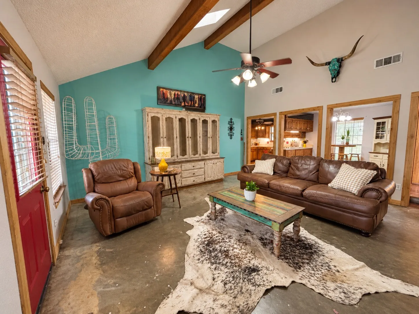 Farm For Sale in Collin County , 18830 Johnson Lane, Farmersville, Texas 75442, 3 Bedroom, 2 Bathroom, 2 Garage spaces, 1,780 Sqft, built in 1986, mls#21399293, Real Estate Agent in Farmersville, Homes For Sale in Collin county, Homes For Sale in Farmersville, Realtor in Farmersville Texas, Real Estate Brokerage Independent Realty Texas, Luminita Cordes Realtor