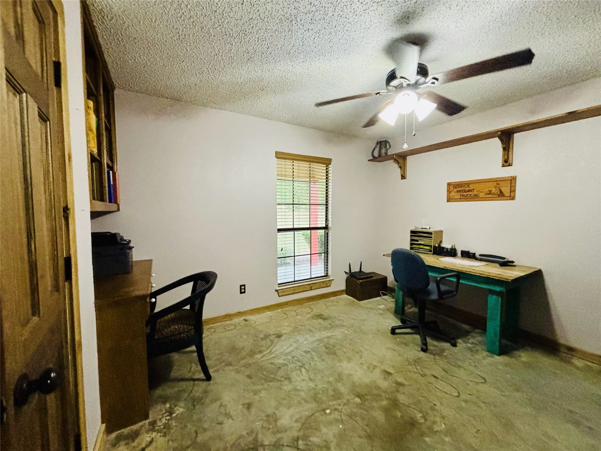 Farm For Sale in Collin County , 18830 Johnson Lane, Farmersville, Texas 75442, 3 Bedroom, 2 Bathroom, 2 Garage spaces, 1,780 Sqft, built in 1986, mls#21399293, Real Estate Agent in Farmersville, Homes For Sale in Collin county, Homes For Sale in Farmersville, Realtor in Farmersville Texas, Real Estate Brokerage Independent Realty Texas, Luminita Cordes Realtor