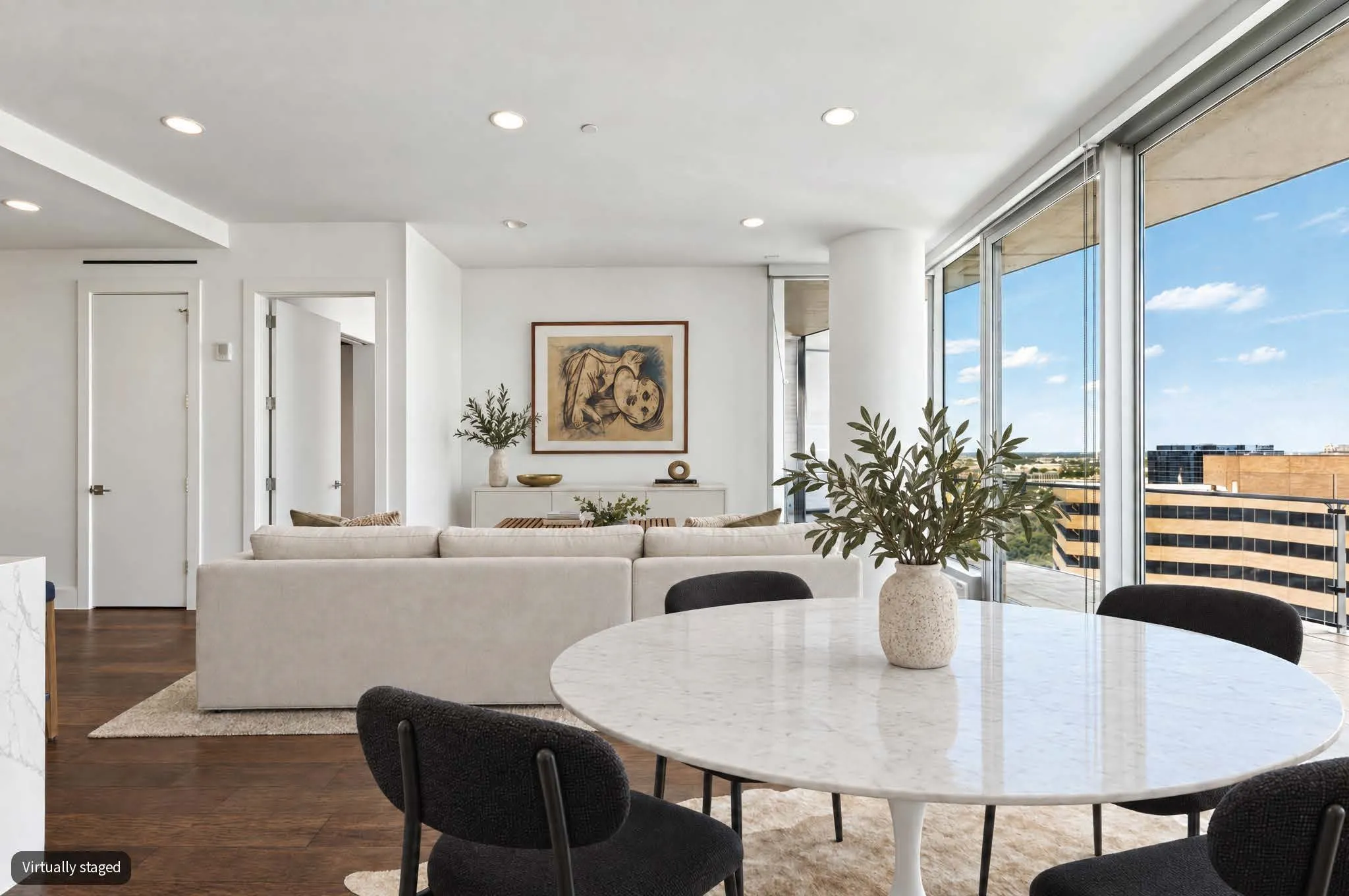 Condominium For Sale in Dallas County , 3130 N Harwood Street 1905, Dallas, Texas 75201, 2 Bedroom, 3 Bathroom, 2 Garage spaces, 1,527 Sqft, built in 2018, mls#21400881, Real Estate Agent in Dallas, Homes For Sale in Dallas county, Homes For Sale in Dallas, Realtor in Dallas Texas, Real Estate Brokerage Independent Realty Texas, Luminita Cordes Realtor