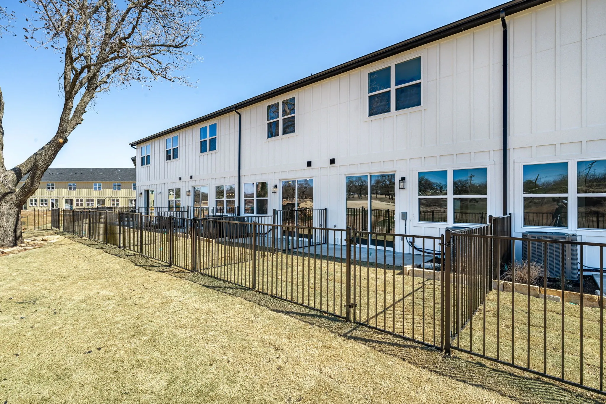 Single Family Residence For Sale in Erath County , 537 Galt Drive, Stephenville, Texas 76401, 3 Bedroom, 3 Bathroom, 1 Garage spaces, 1,490 Sqft, built in 2025, mls#21401216, Real Estate Agent in Stephenville, Homes For Sale in Erath county, Homes For Sale in Stephenville, Realtor in Stephenville Texas, Real Estate Brokerage Independent Realty Texas, Luminita Cordes Realtor