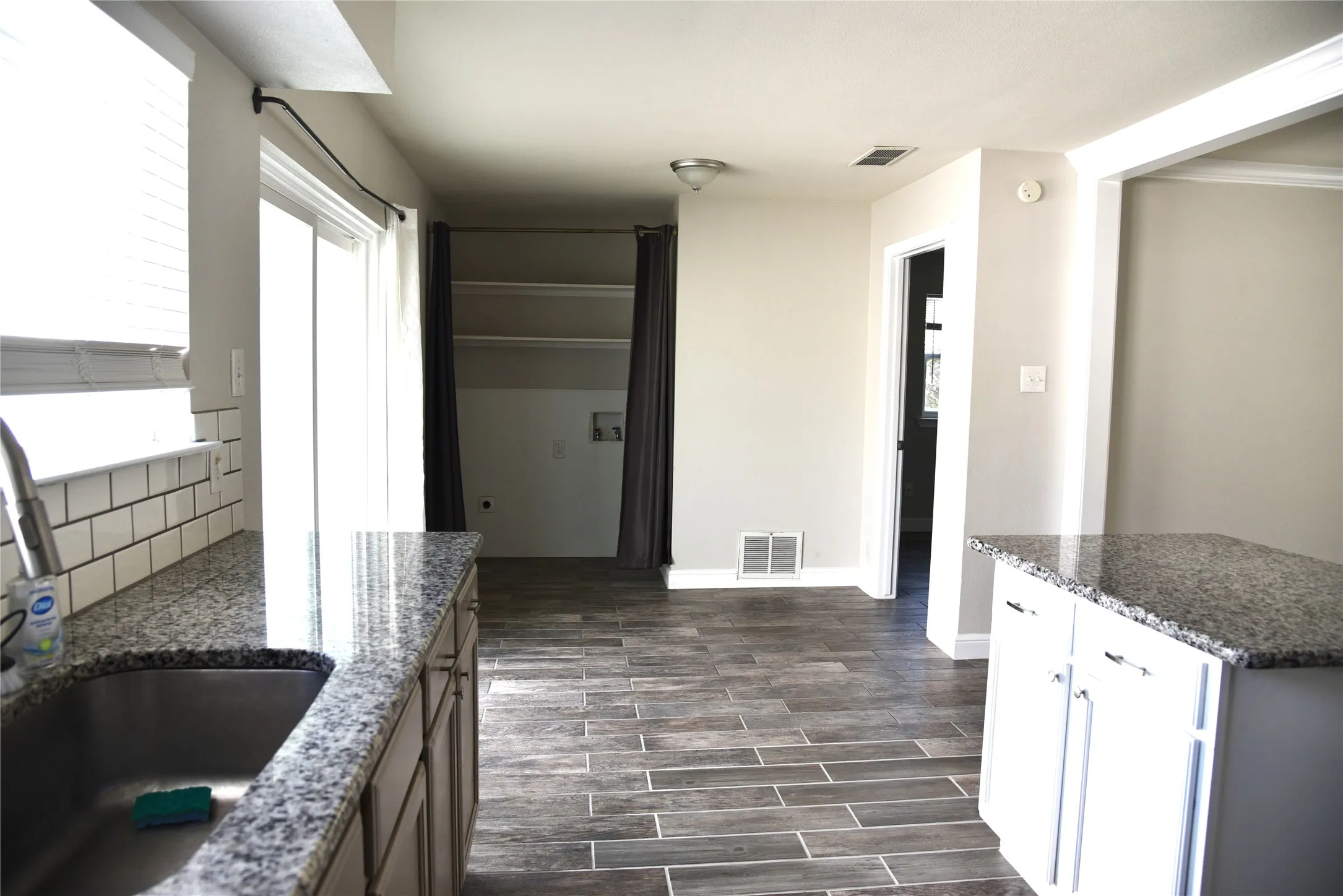 Breakfast area and laundry area