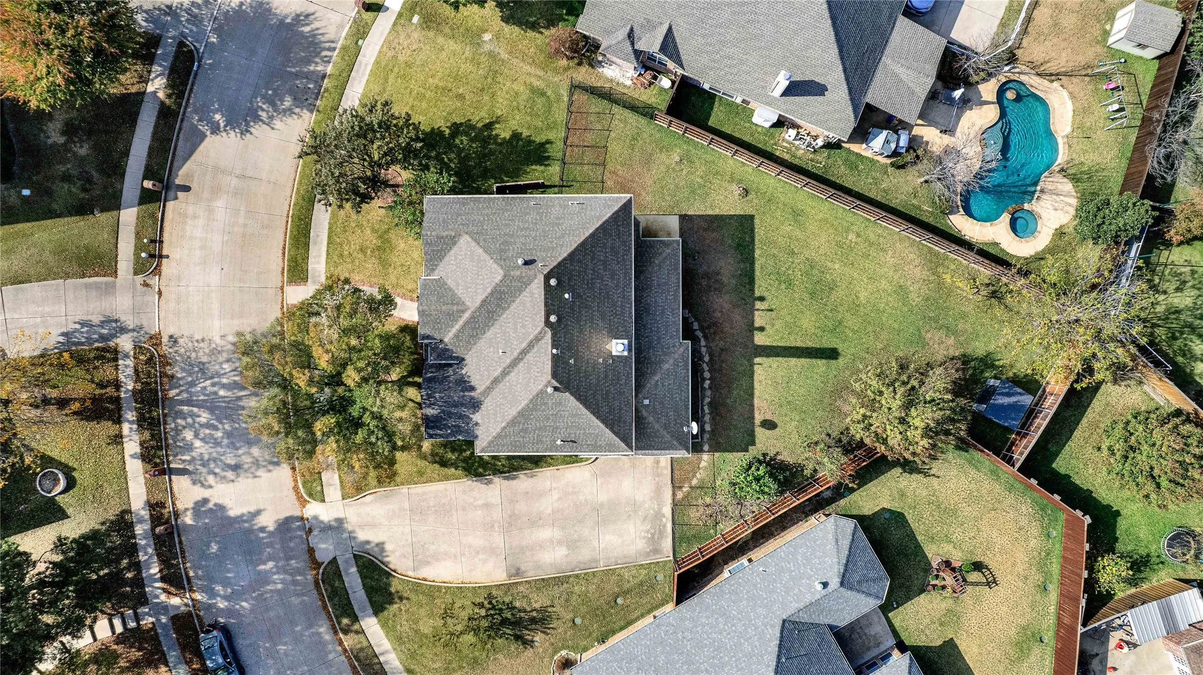Single Family Residence For Sale in Collin County , 333 Green Acres Drive, Murphy, Texas 75094, 4 Bedroom, 3 Bathroom, 2 Garage spaces, 3,070 Sqft, built in 2003, mls#21399635, Real Estate Agent in Murphy, Homes For Sale in Collin county, Homes For Sale in Murphy, Realtor in Murphy Texas, Real Estate Brokerage Independent Realty Texas, Luminita Cordes Realtor
